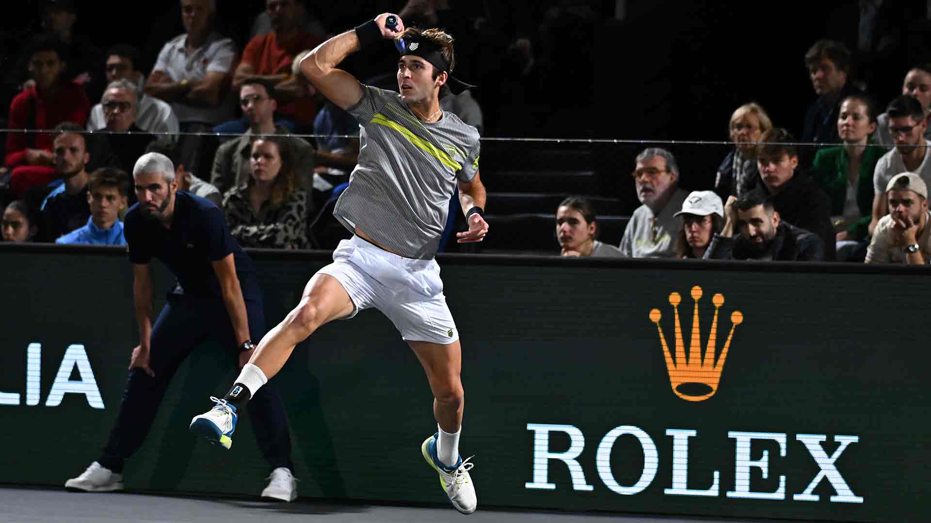 Tomás Martín Etcheverry tiene un récord de 30-27 esta temporada.