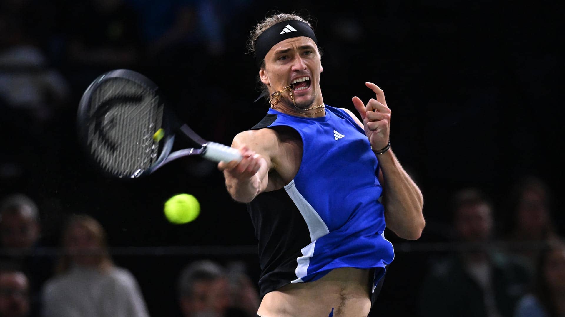 Zverev sinks Rune to reach Paris final