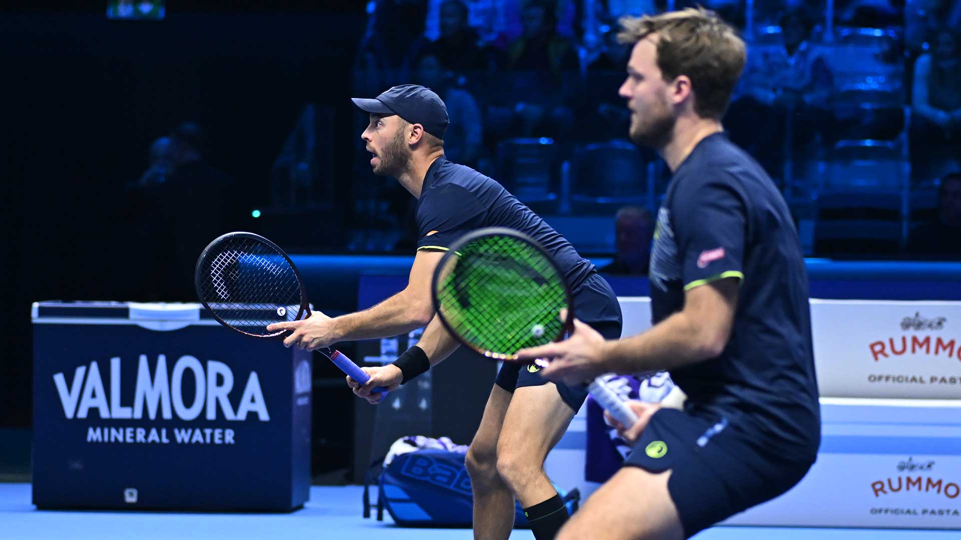 Krawietz/Puetz save 1 MP, reach Nitto ATP Finals title match