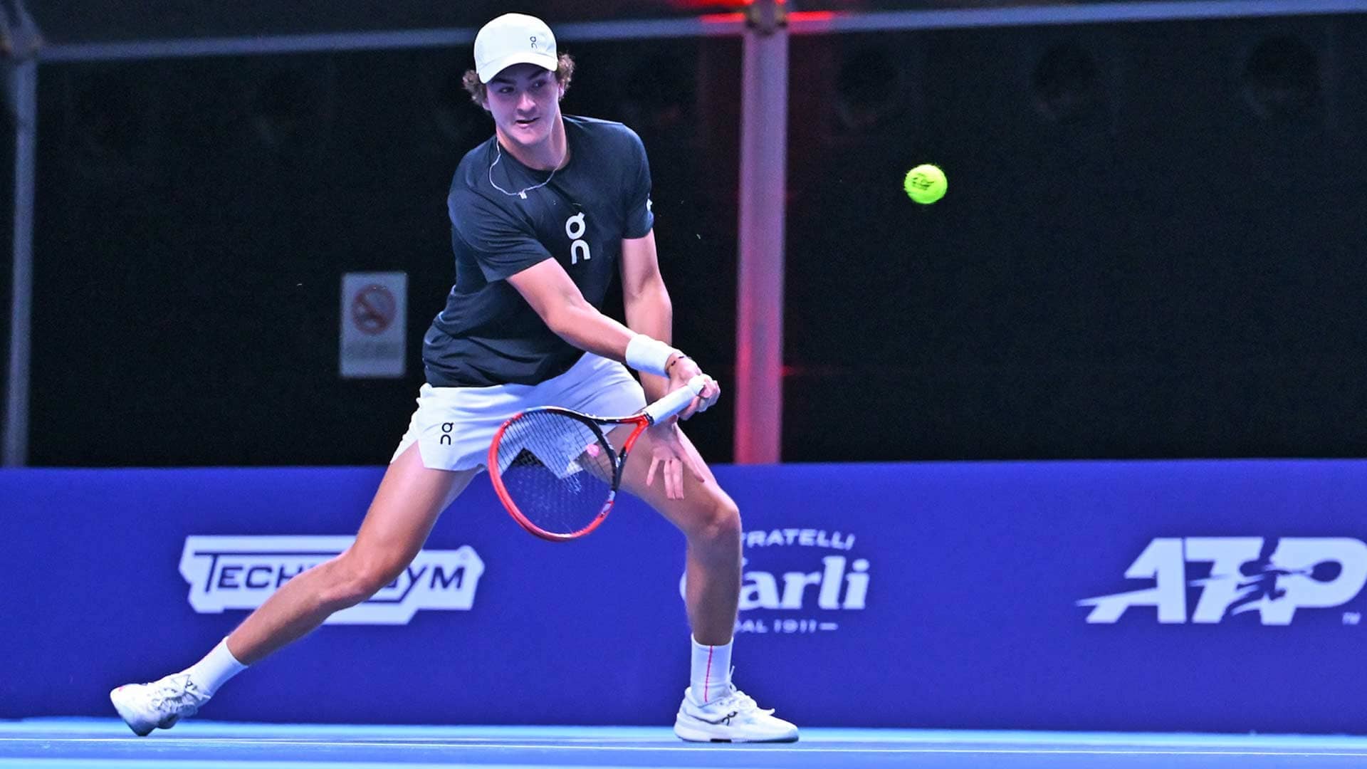 <a href='https://www.atptour.com/en/players/joao-fonseca/f0fv/overview'>Joao Fonseca</a>