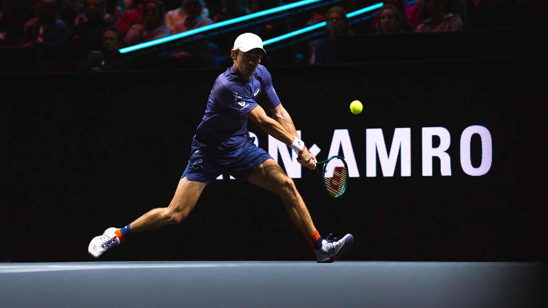 De Miñaur repite final en Róterdam