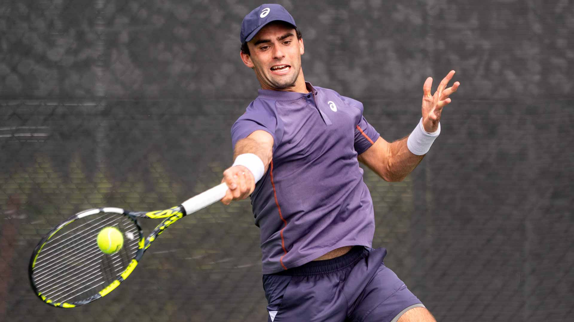 Eliot Spizzirri in action at the San Diego Open.