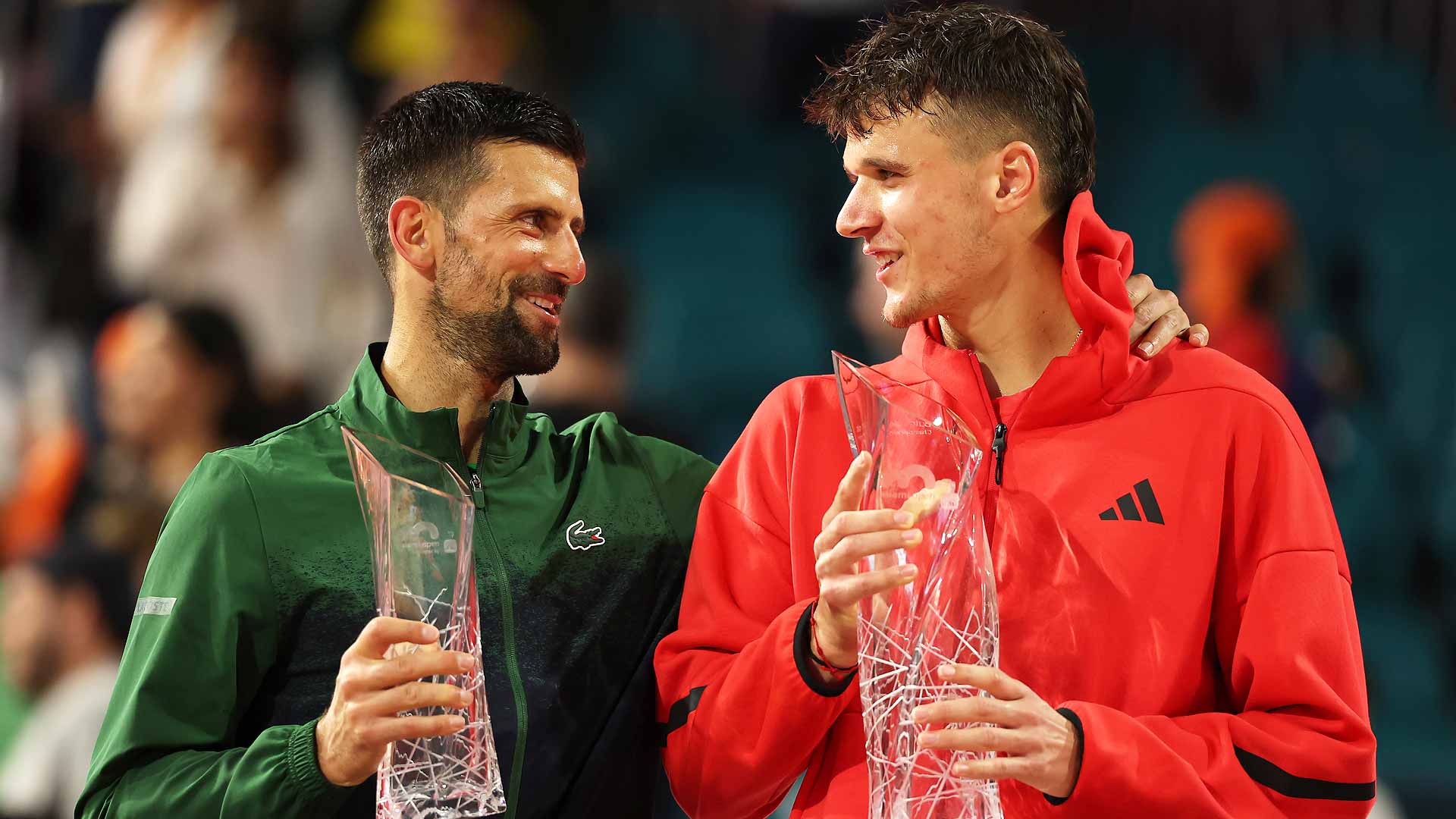 Djokovic: "Es increíble ver la evolución de Jakub"