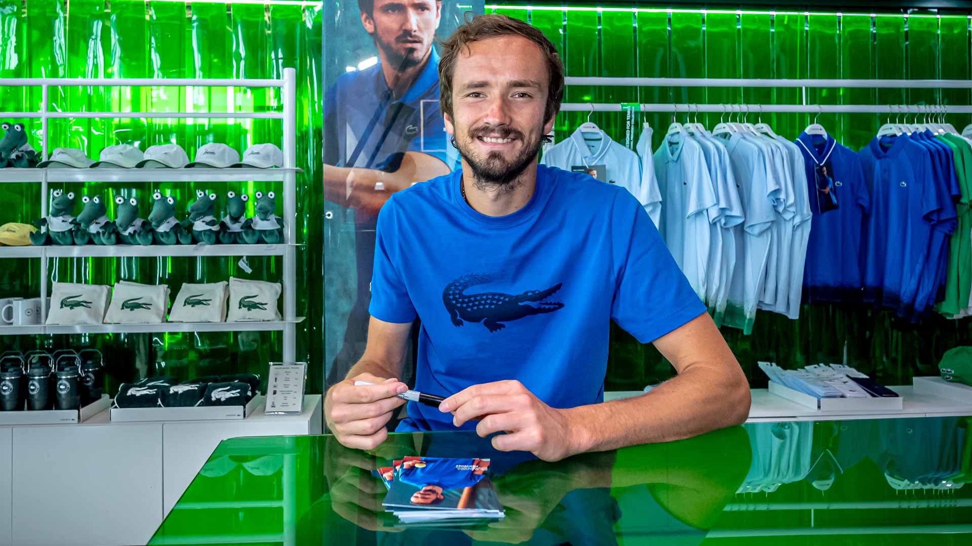Daniil Medvedev will face Juan Manuel Cerundolo in the Madrid third round.