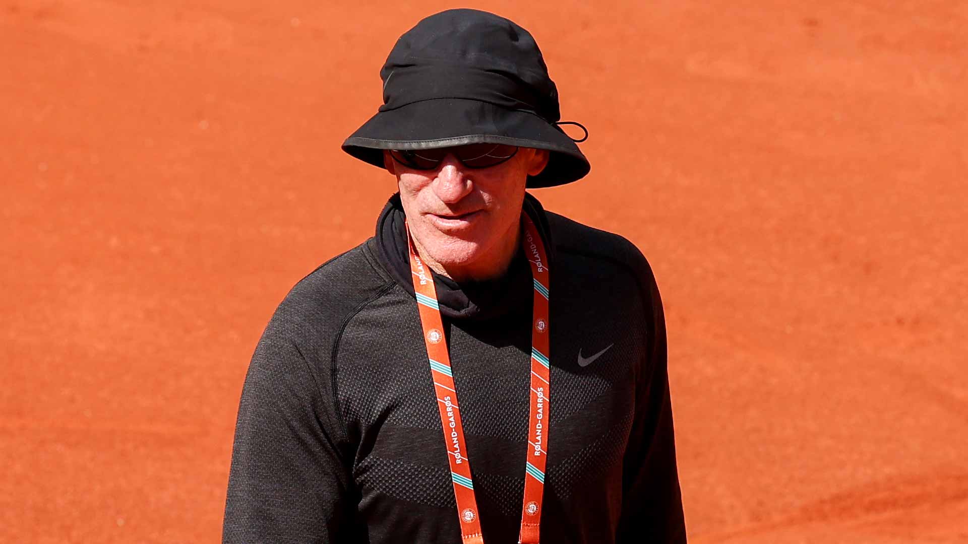 Gilbert previews Roland Garros final: Will Alcaraz's high note 'break glass' & Sinner?