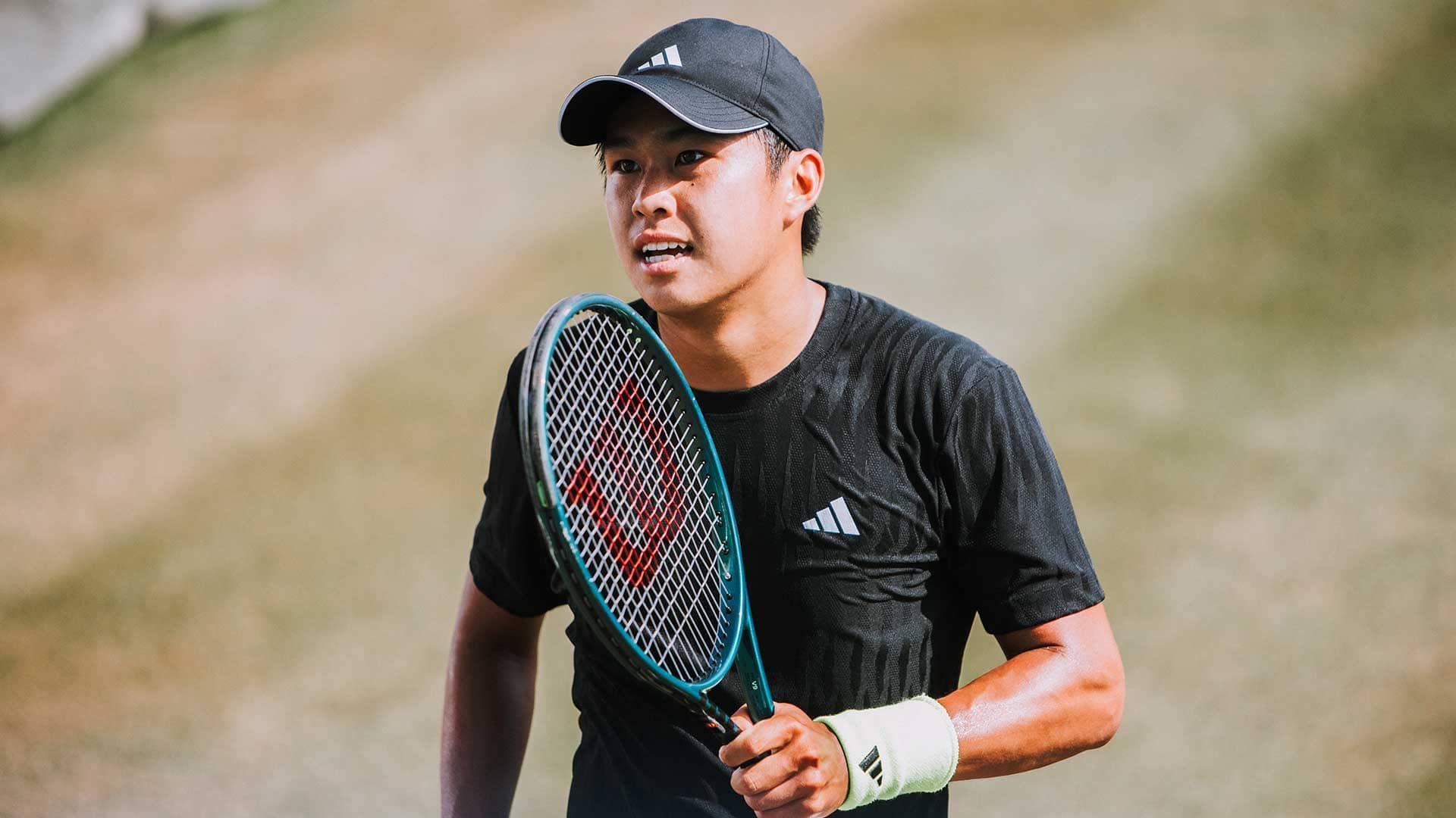 Tien upsets Shelton in Mallorca, earns third Top 10 win