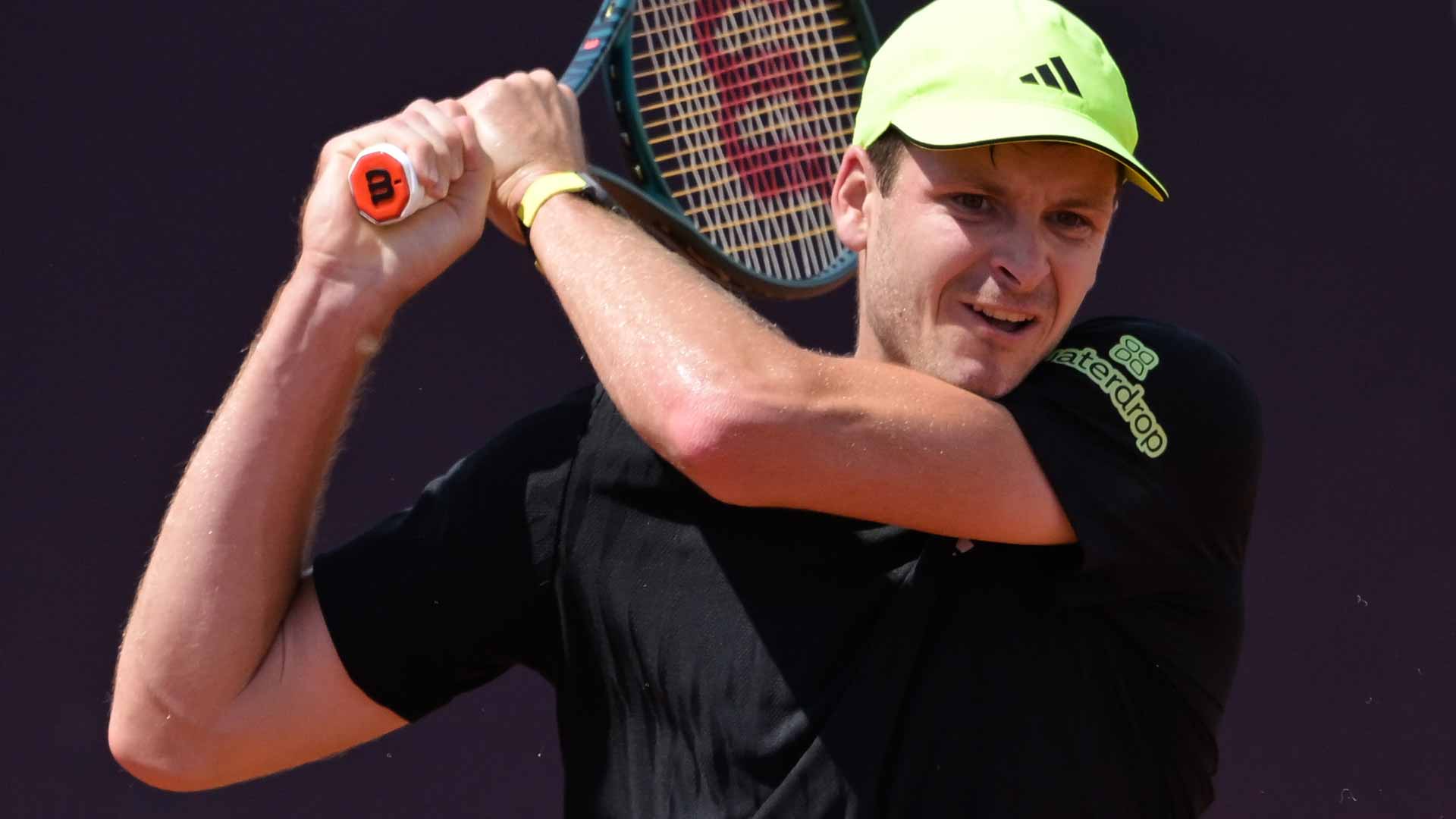 Hurkacz es baja en Wimbledon