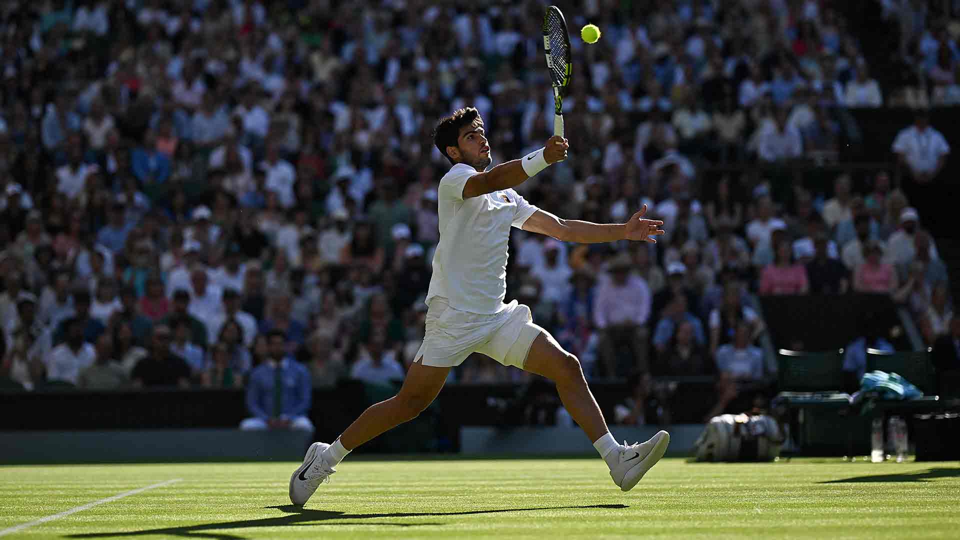 La tercera semifinal consecutiva espera a Alcaraz en Wimbledon