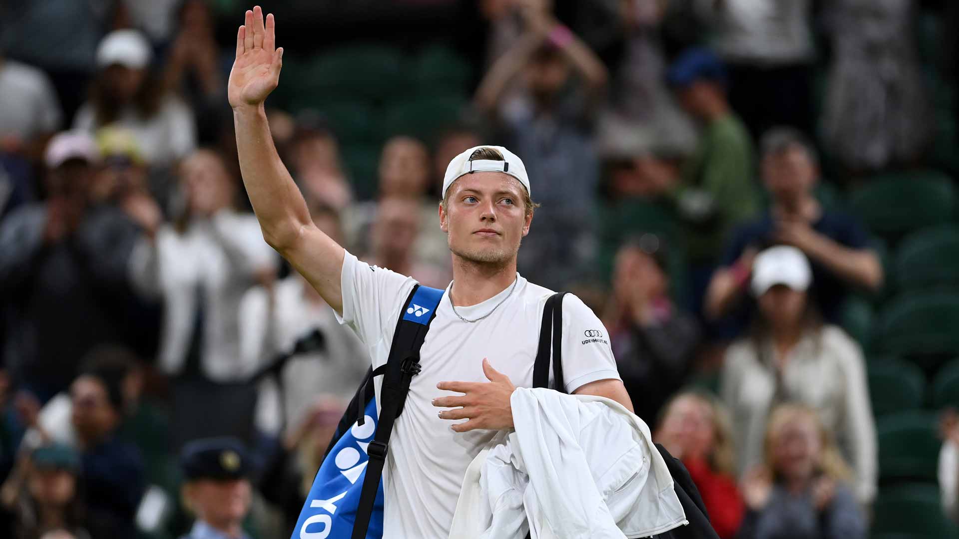 Van Rijthoven announces retirement: 'An incredible amount of pride and gratitude'