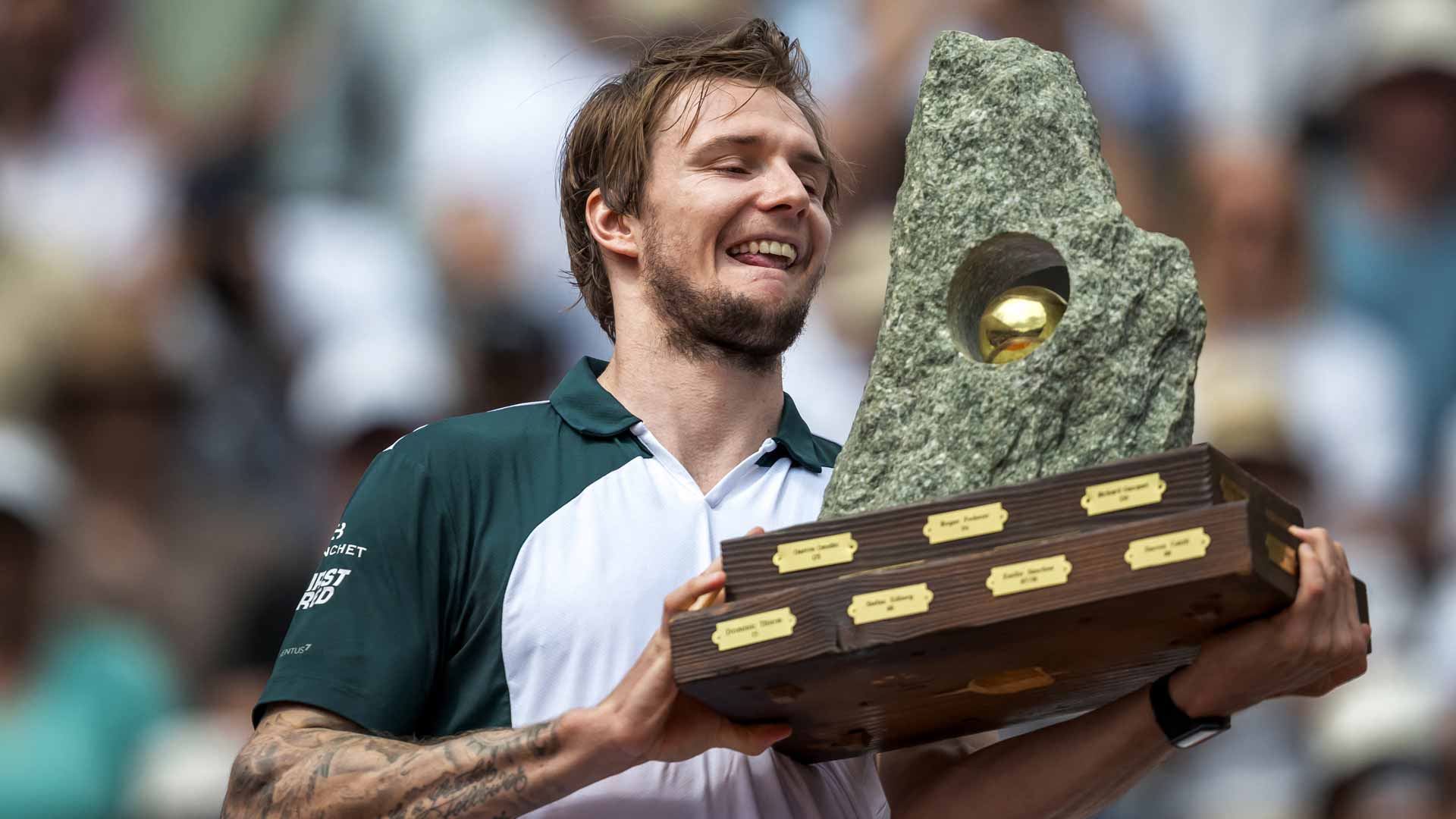 Bublik cements clay breakthrough with Gstaad triumph