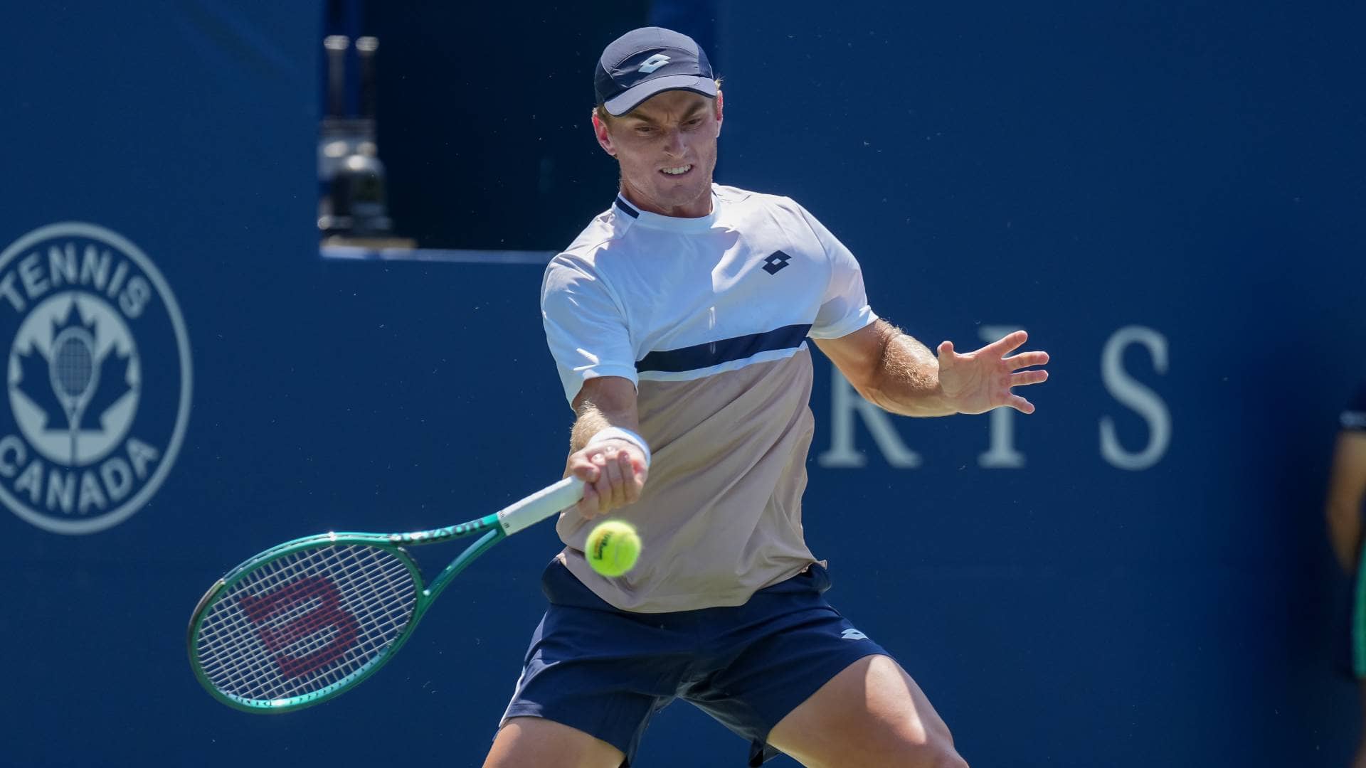 Schoolkate upsets Fonseca with serving clinic in Toronto 