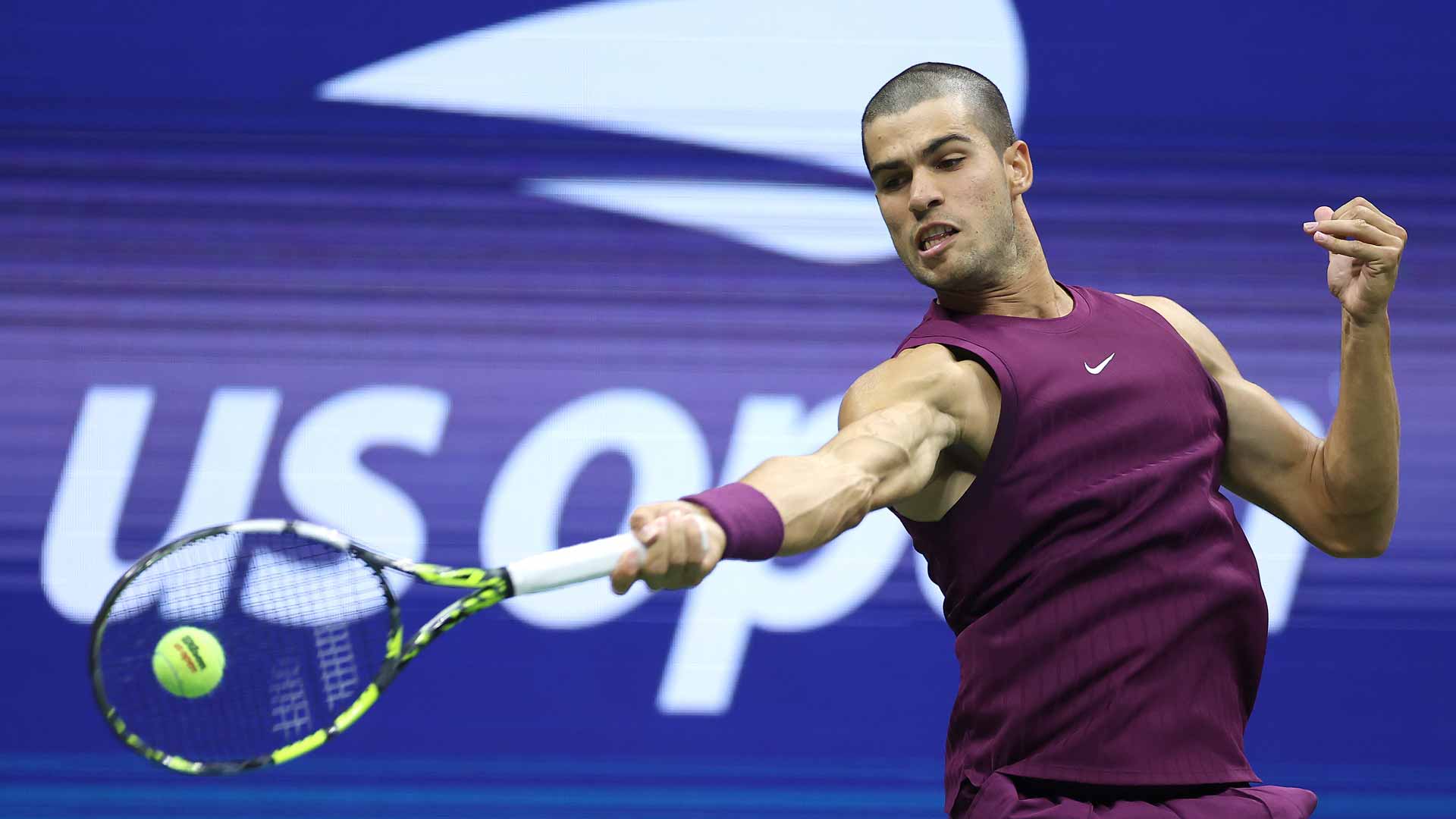 Alcaraz takes very different path than Djokovic to US Open R3