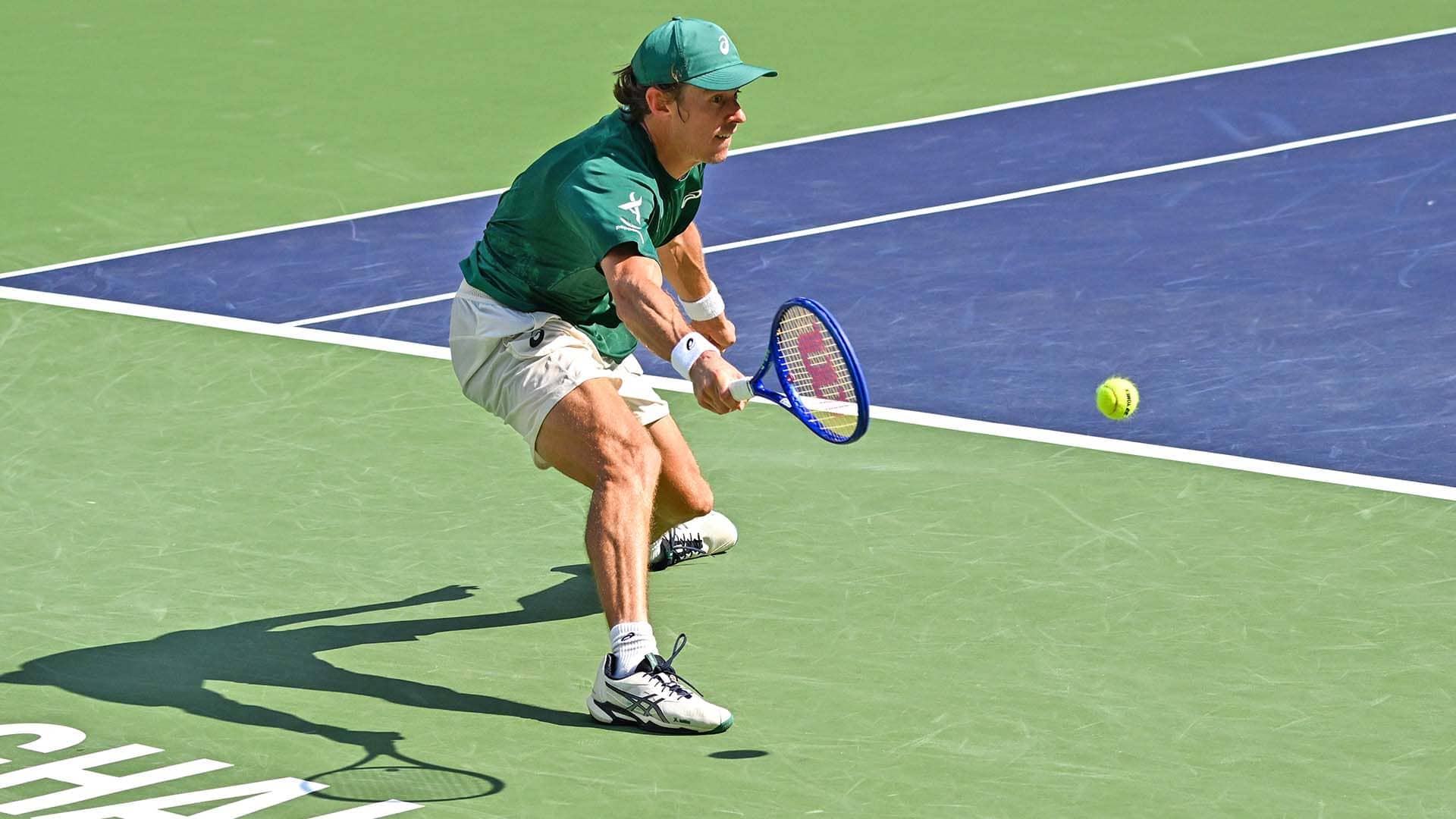 De Minaur, Auger-Aliassime cruise in Shanghai, boost Turin hopes