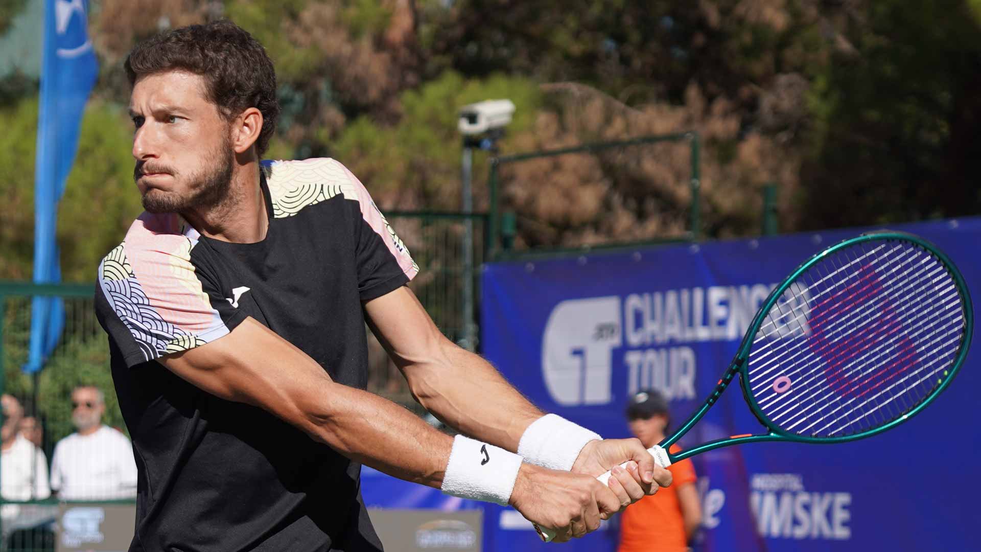 <a href='https://www.atptour.com/en/players/pablo-carreno-busta/cd85/overview'>Pablo Carreno Busta</a> in action at the Ferrero Challenger.