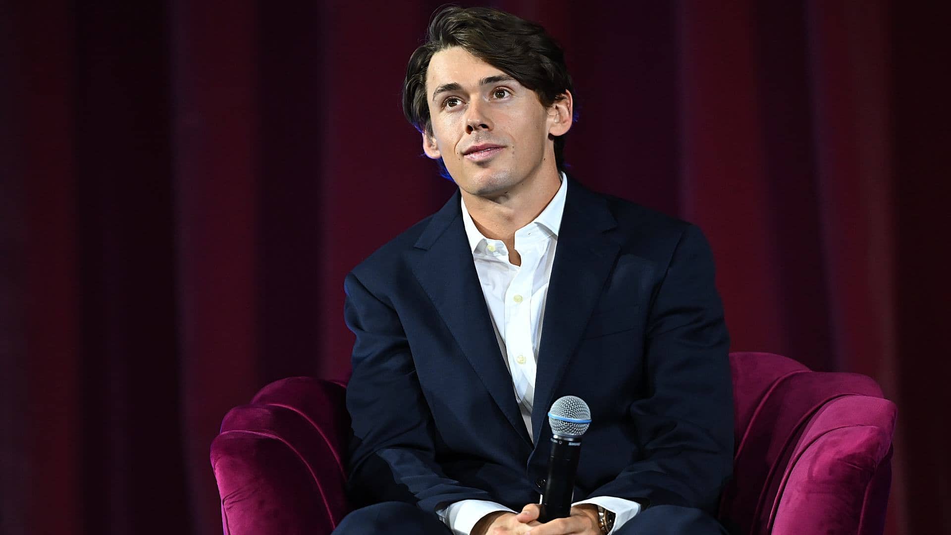 <a href='https://www.atptour.com/en/players/alex-de-minaur/dh58/overview'>Alex de Minaur</a> ahead of the <a href='https://www.atptour.com/en/tournaments/nitto-atp-finals/605/overview'>Nitto ATP Finals</a>.