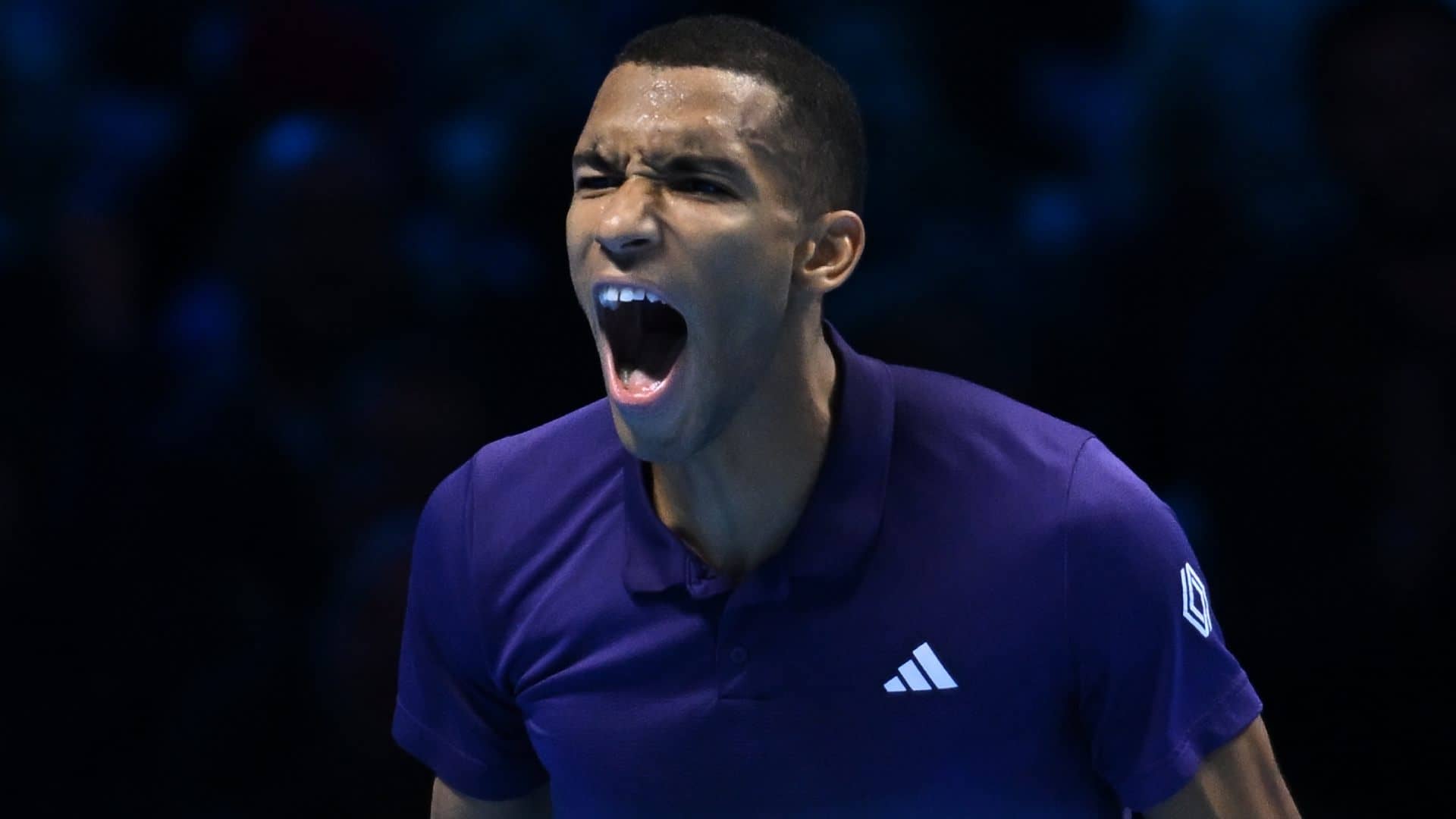 Auger-Aliassime keeps SF hopes alive with Shelton comeback at Nitto ATP Finals