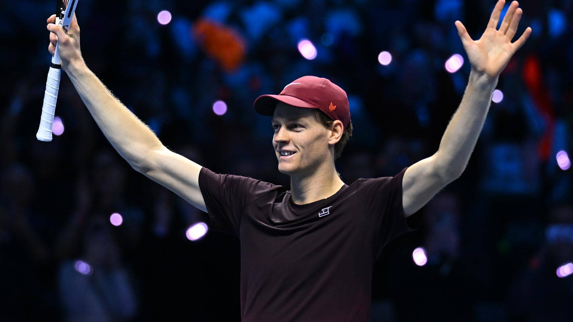 Jannik Winner is defeated by the main rival Carlos Alcaraz for the Nitto ATP Finals title | ATP Tour