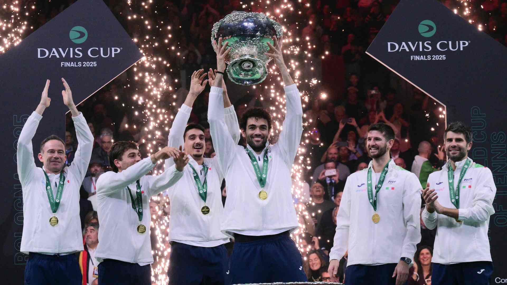 Italia completa un histórico triplete en Copa Davis