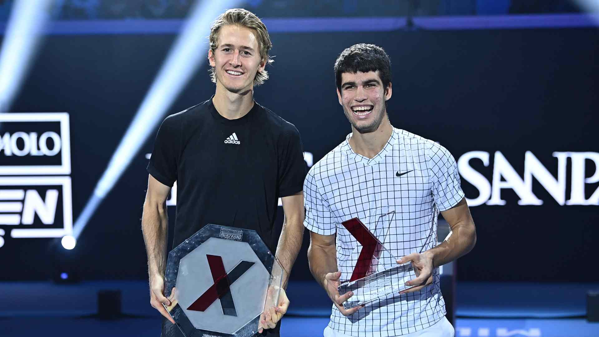 <a href='https://www.atptour.com/es/players/sebastian-korda/k0ah/overview'>Sebastian Korda</a>, <a href='https://www.atptour.com/es/players/carlos-alcaraz/a0e2/overview'>Carlos Alcaraz</a>