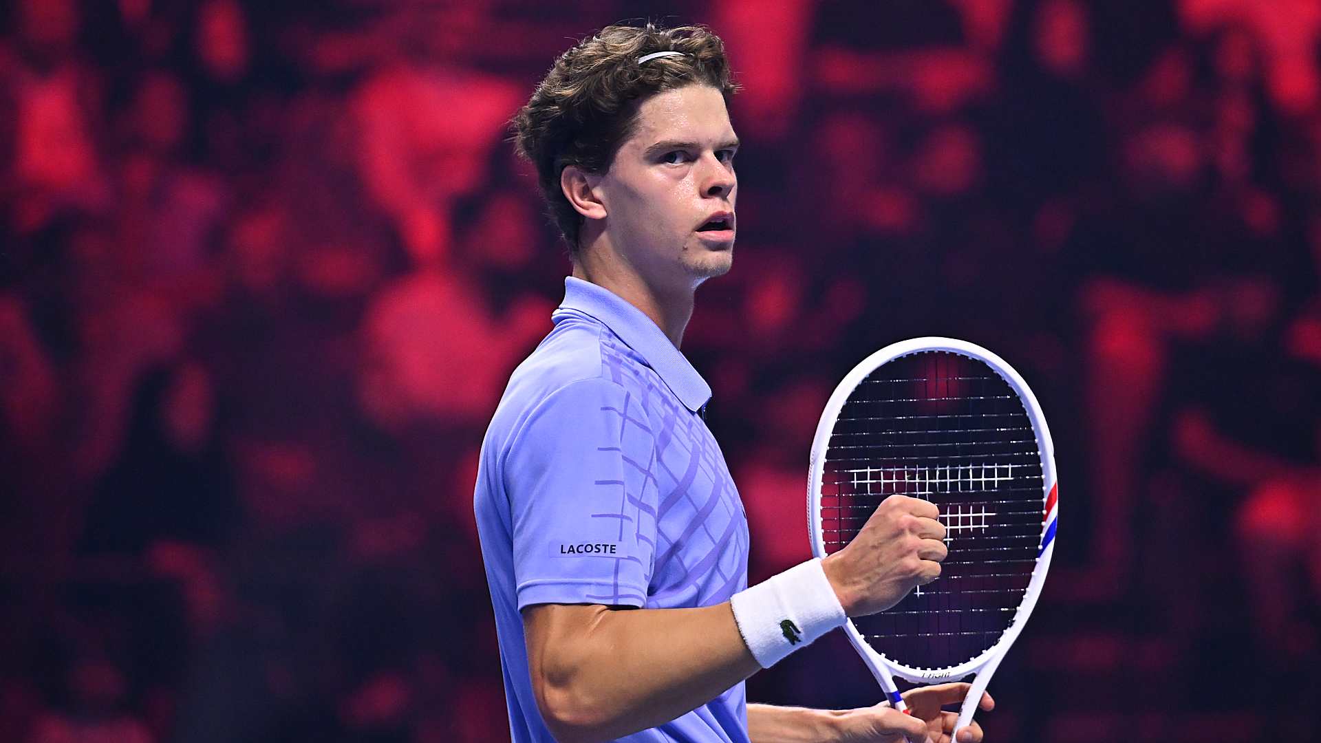 <a href='https://www.atptour.com/en/players/alexander-blockx/b0pg/overview'>Alexander Blockx</a> reacts after winning a point in the Jeddah final.