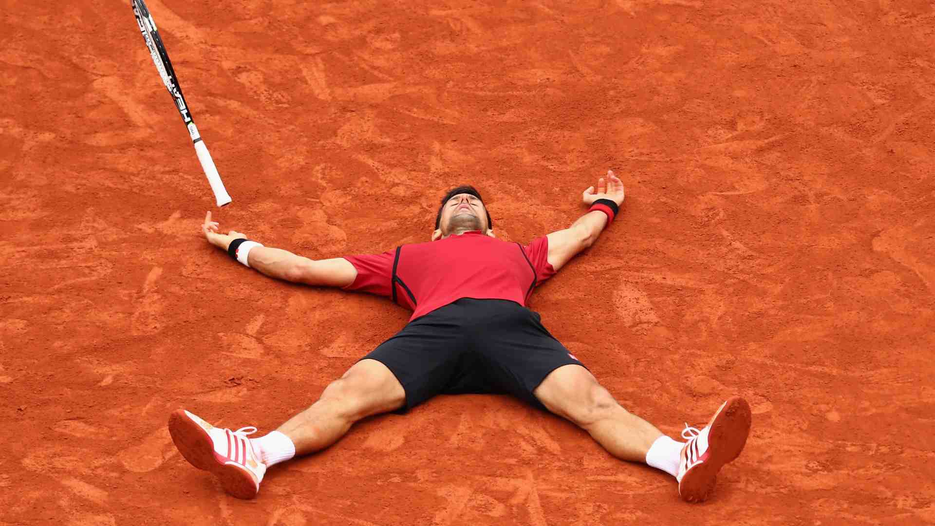 <a href='https://www.atptour.com/en/players/novak-djokovic/d643/overview'>Novak Djokovic</a>