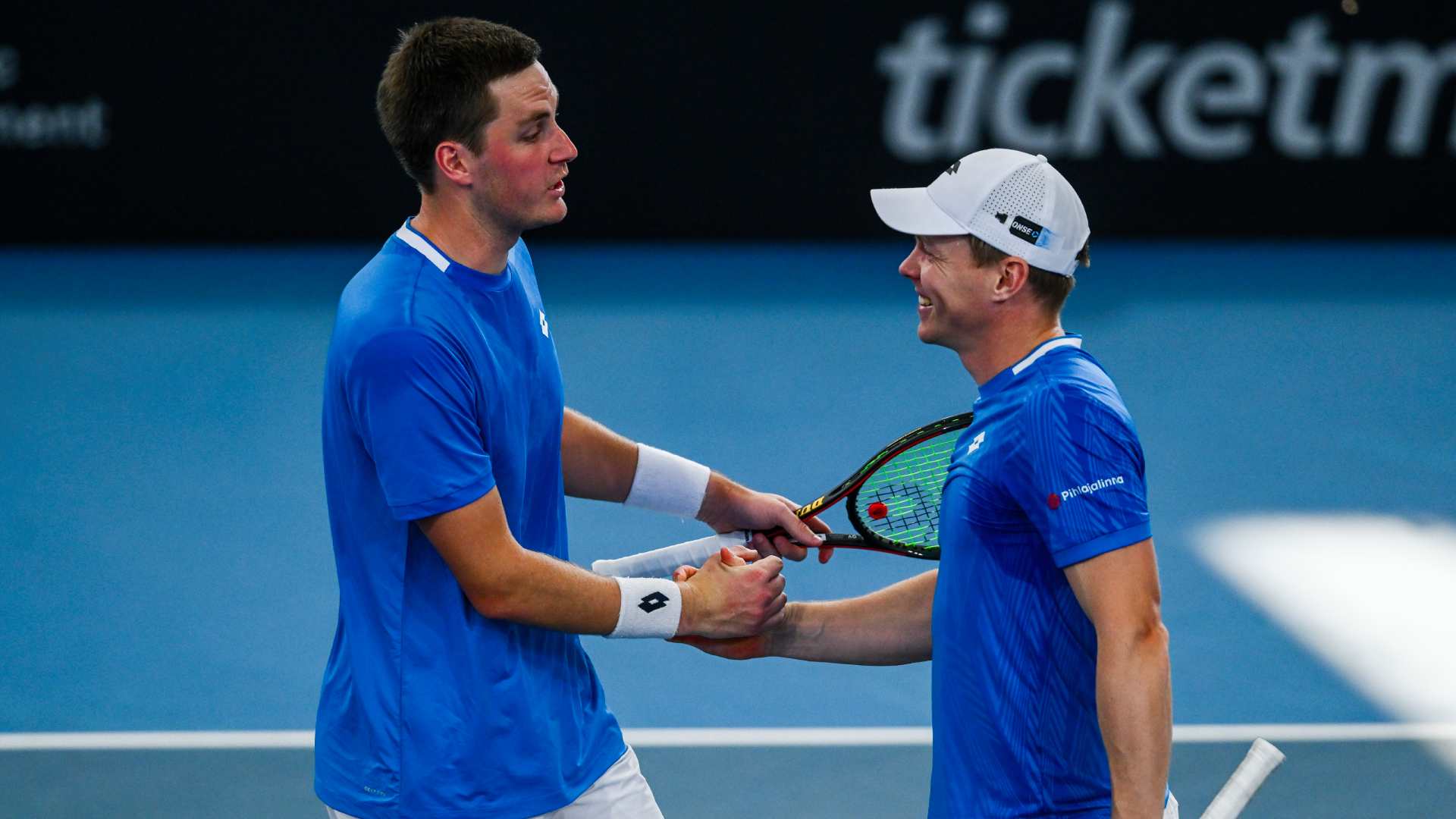 Reigning champs Heliovaara/Patten move on at Australian Open