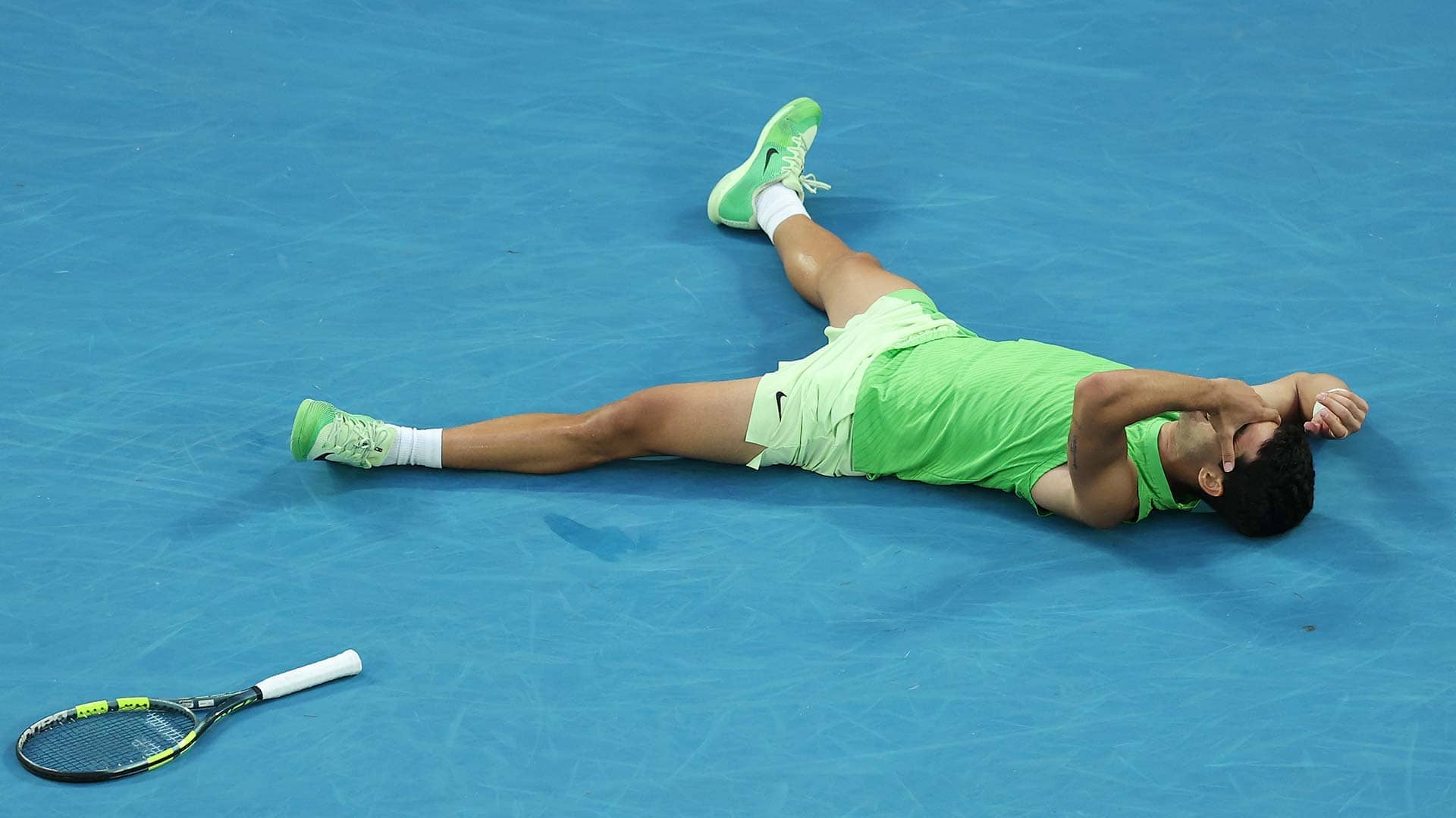 Alcaraz outlasts Zverev in record 5h27 SF marathon, reaches first Australian Open final
