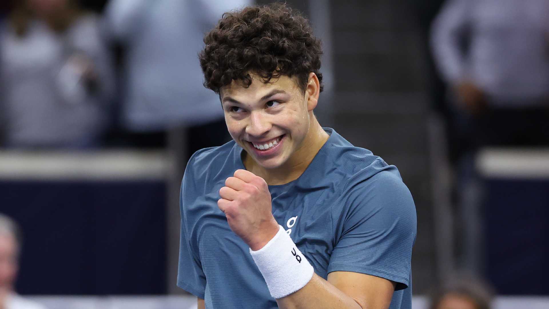 Shelton saves 3 championship points for gripping Dallas final win vs. Fritz