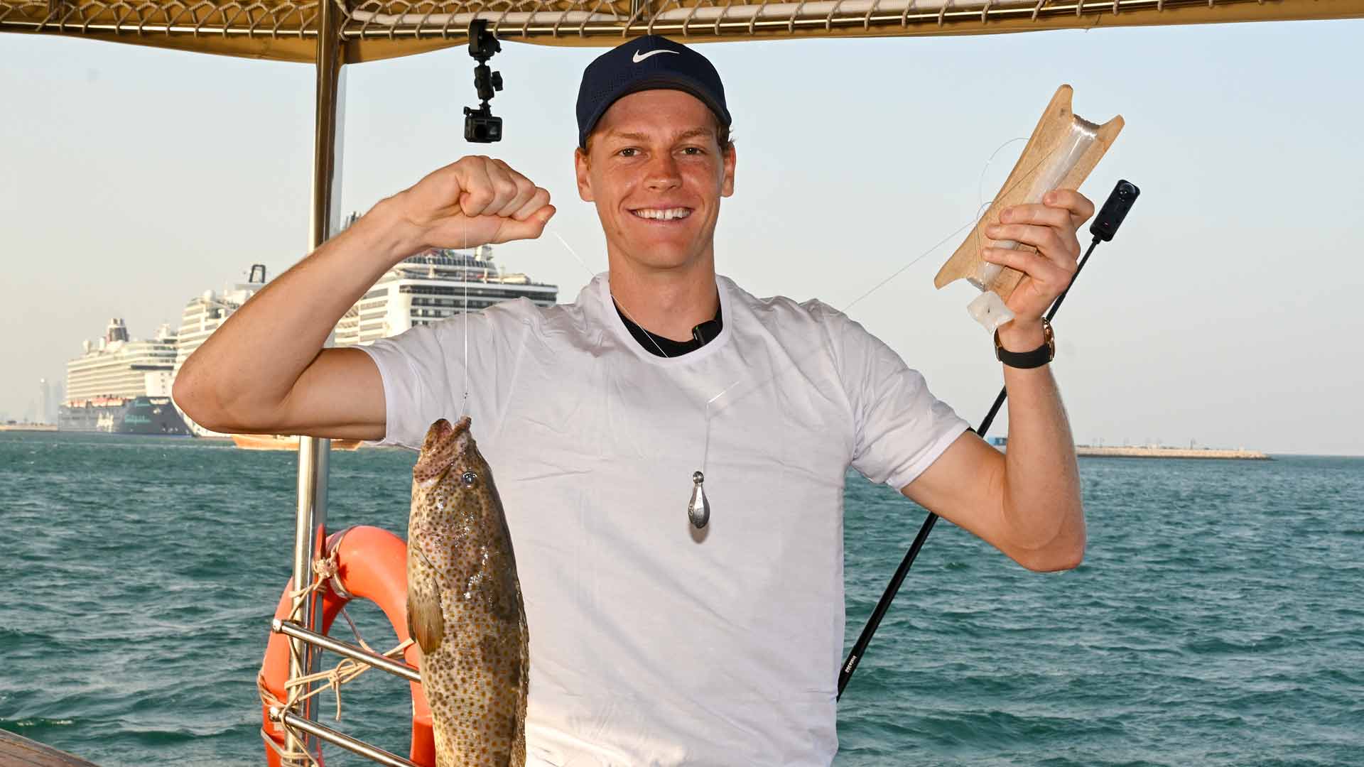 <a href='https://www.atptour.com/en/players/jannik-sinner/s0ag/overview'>Jannik Sinner</a> fishing in Doha Sunday.