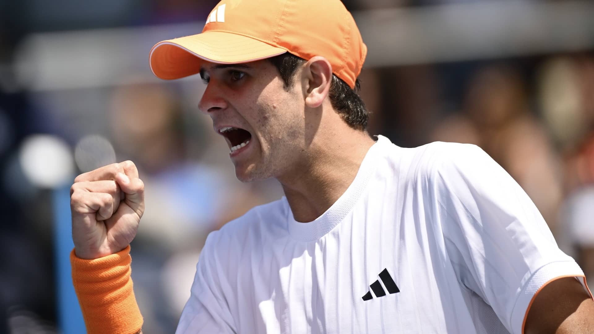 Rafael Jódar, durante un partido en el Abierto de Australia.