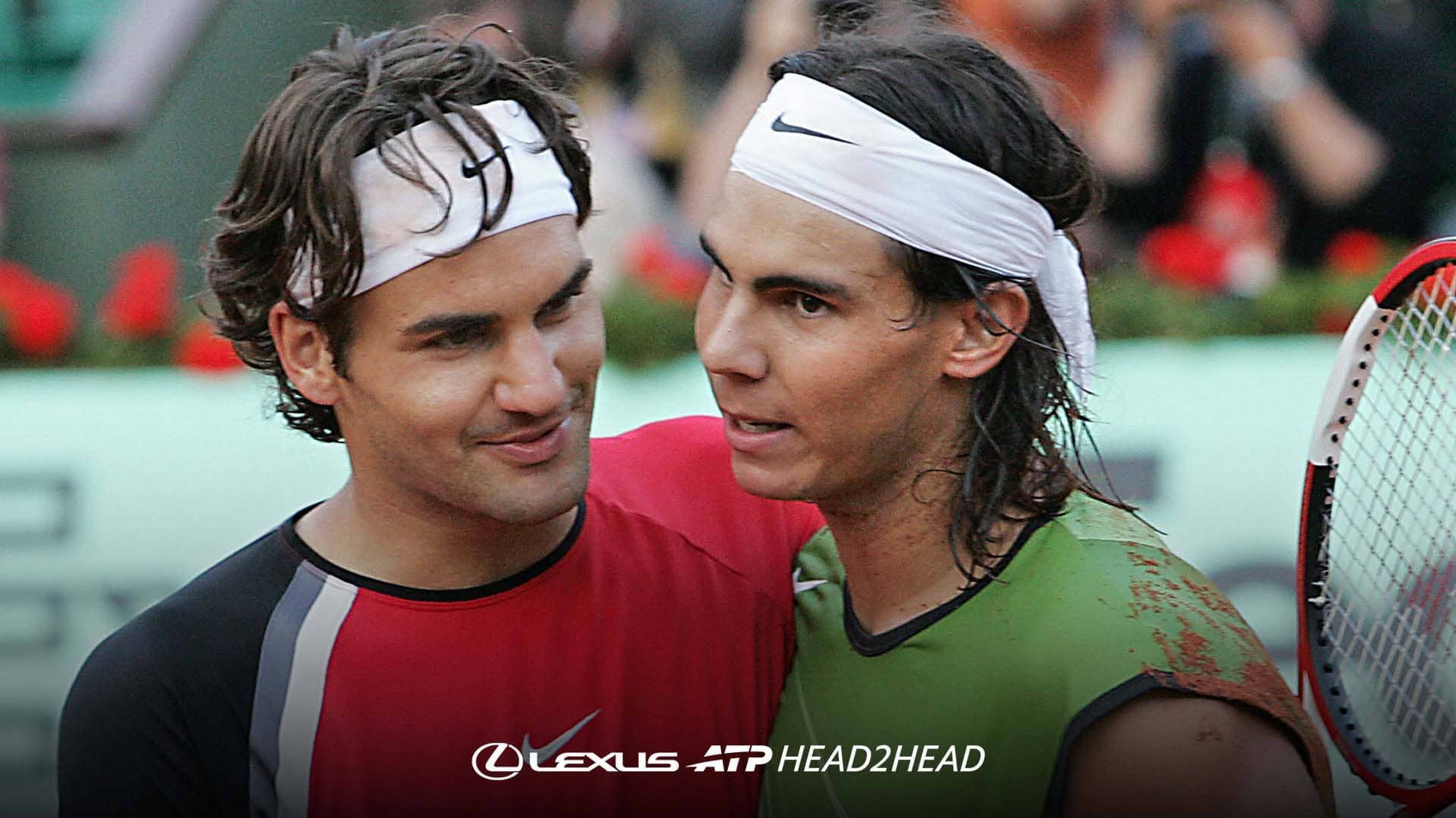 Roger Federer and Rafael Nadal at 2005 Roland Garros.