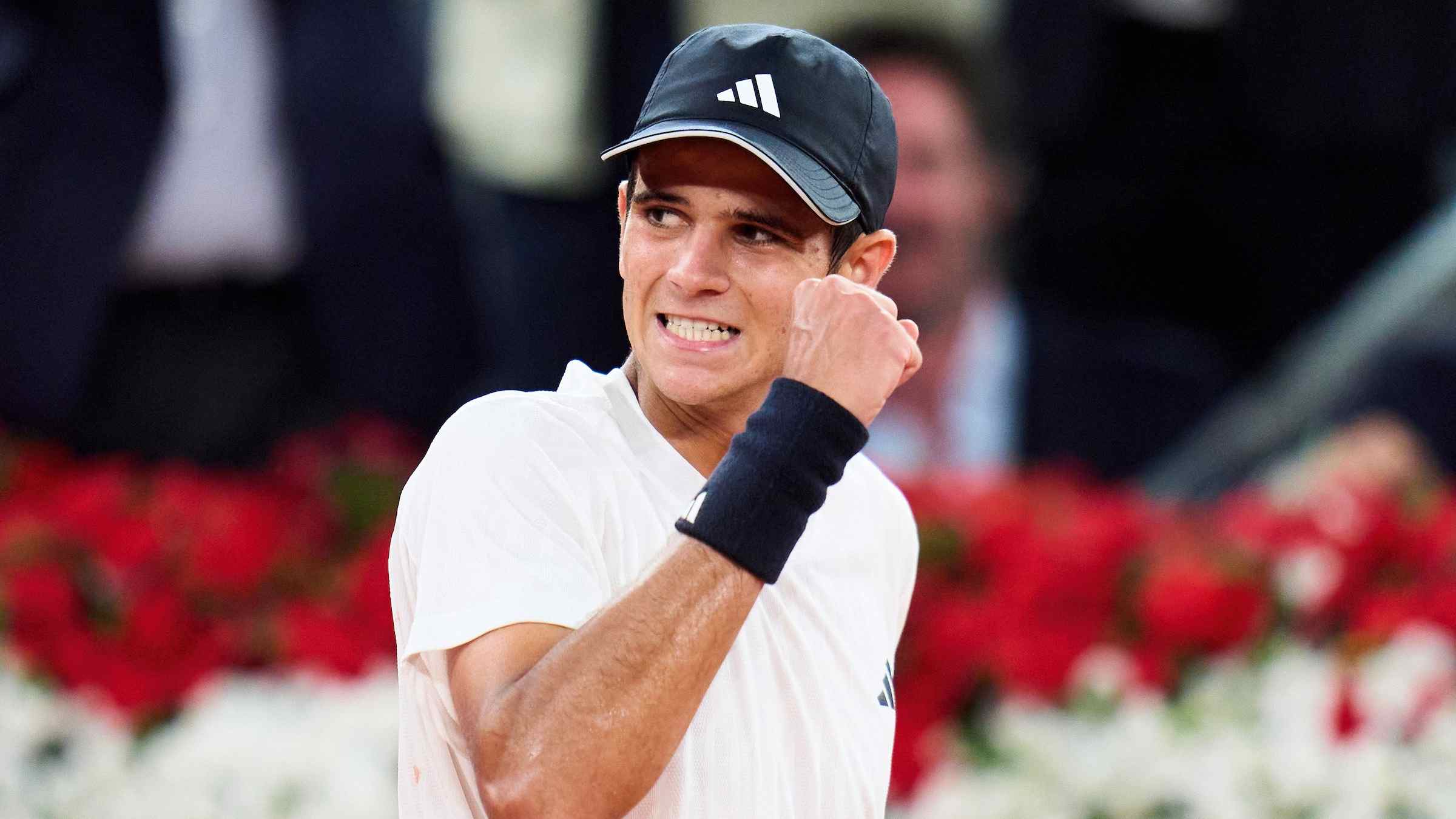 Rafael Jódar celebra un punto durante la temporada 2026 en el ATP Tour.