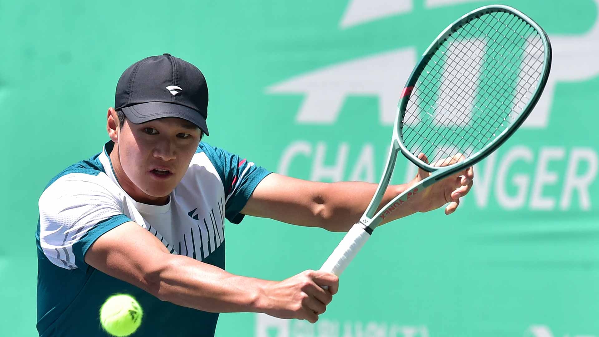Soonwoo Kwon, pictured above at last month's Gwangju Open, has won two consecutive ATP Challenger titles.