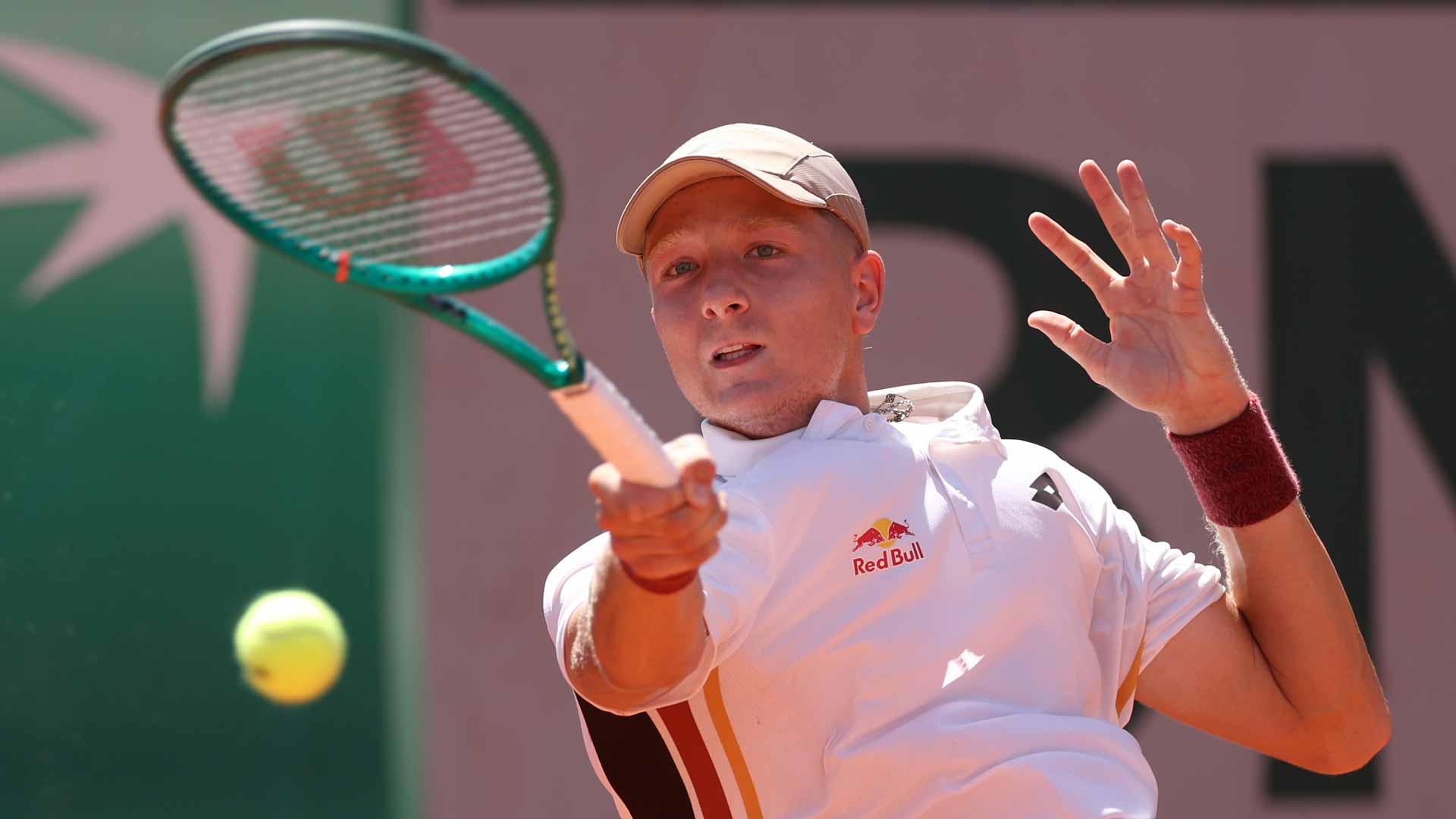 Martin Landaluce has earned back-to-back five-set wins at Roland Garros.