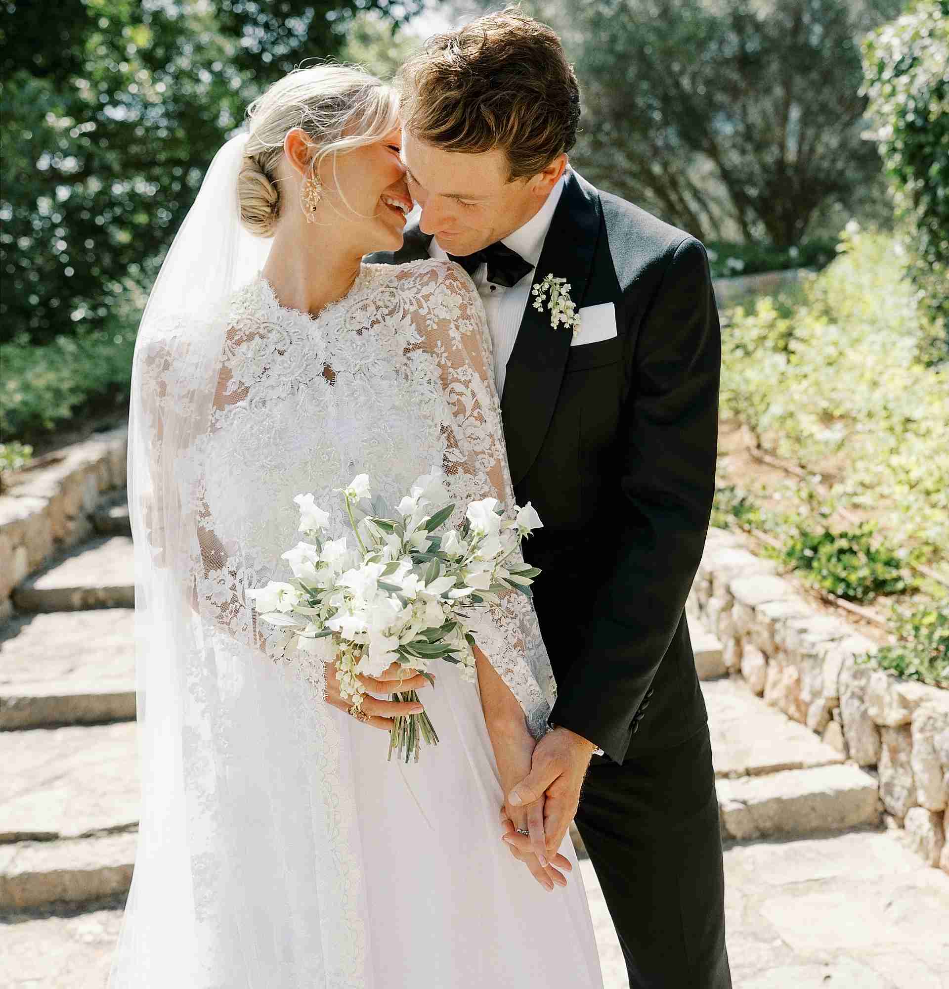 <a href='https://www.atptour.com/en/players/casper-ruud/rh16/overview'>Casper Ruud</a> and Maria Galligani celebrate their wedding in Mallorca.