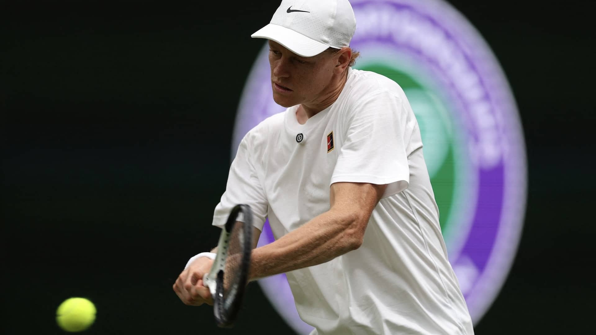 Jannik Sinner, durante un entrenamiento en Wimbledon.