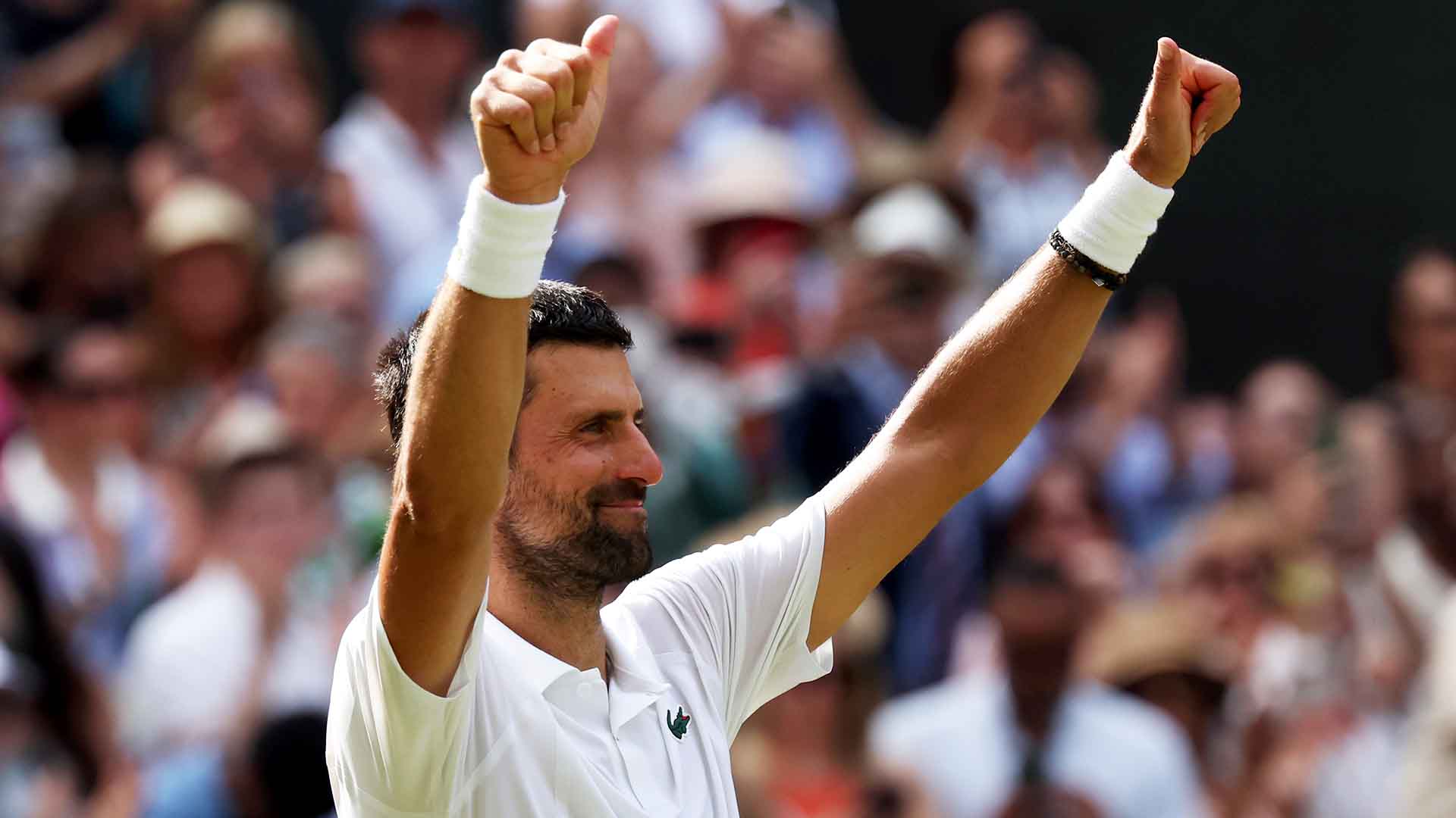 Novak Djokovic advances to the Wimbledon quarter-finals on Sunday. 