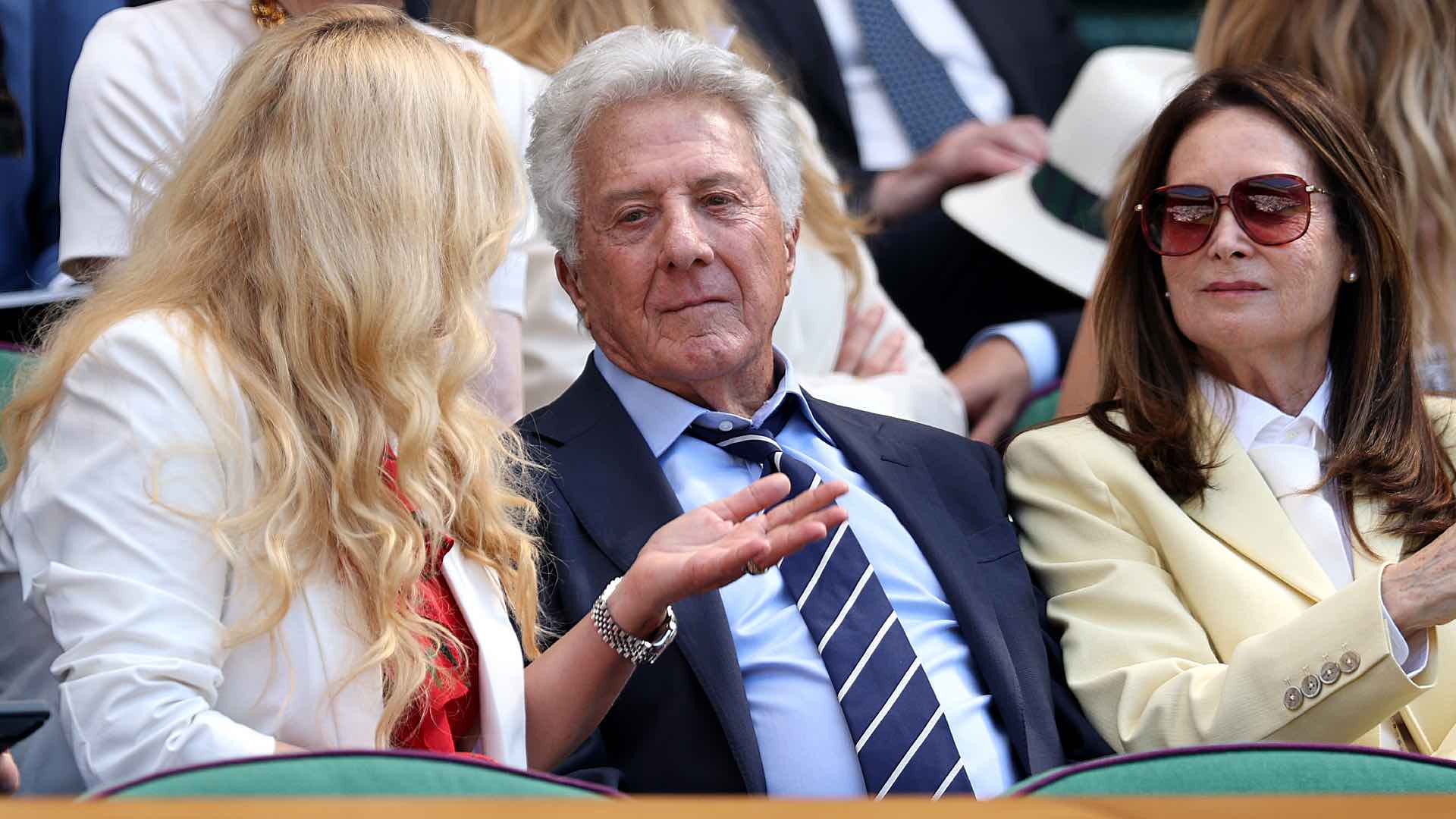 Dustin Hoffman at the <a href='https://www.atptour.com/en/tournaments/wimbledon/540/overview'>Wimbledon</a> final.