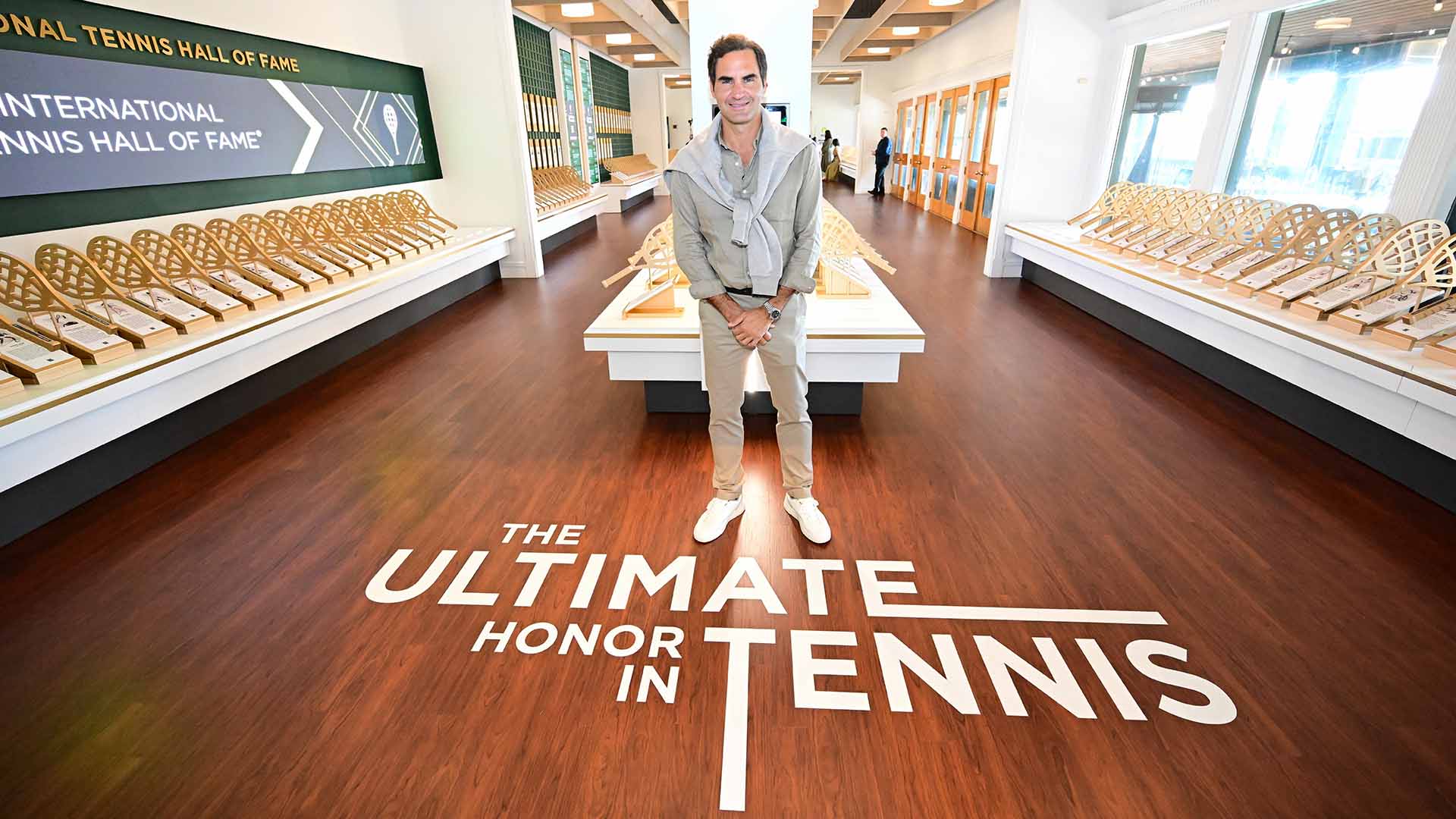 <a href='https://www.atptour.com/en/players/roger-federer/f324/overview'>Roger Federer</a>
