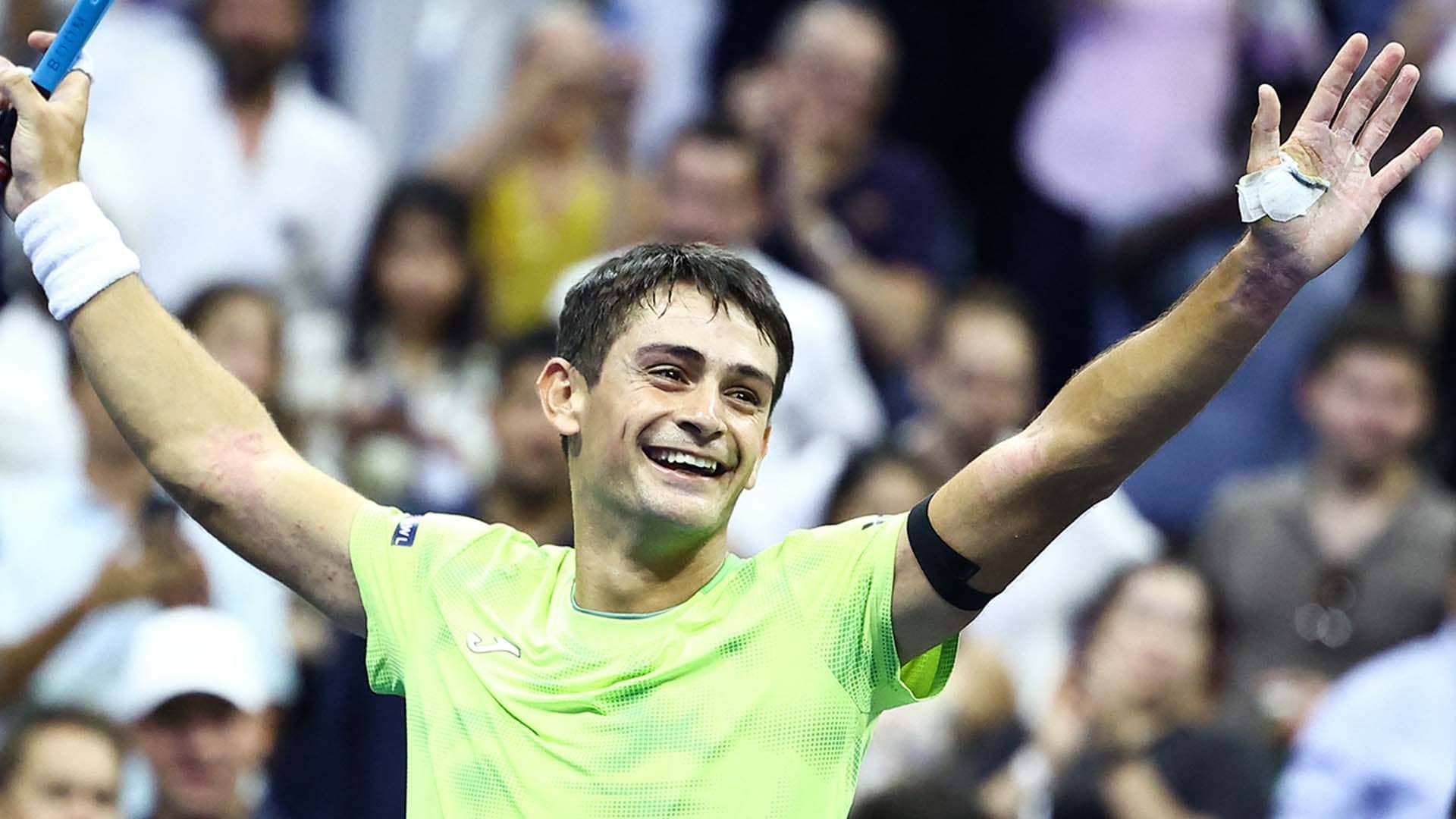 Mariano Navone overcomes Novak Djokovic in five sets on Sunday night at the US Open.