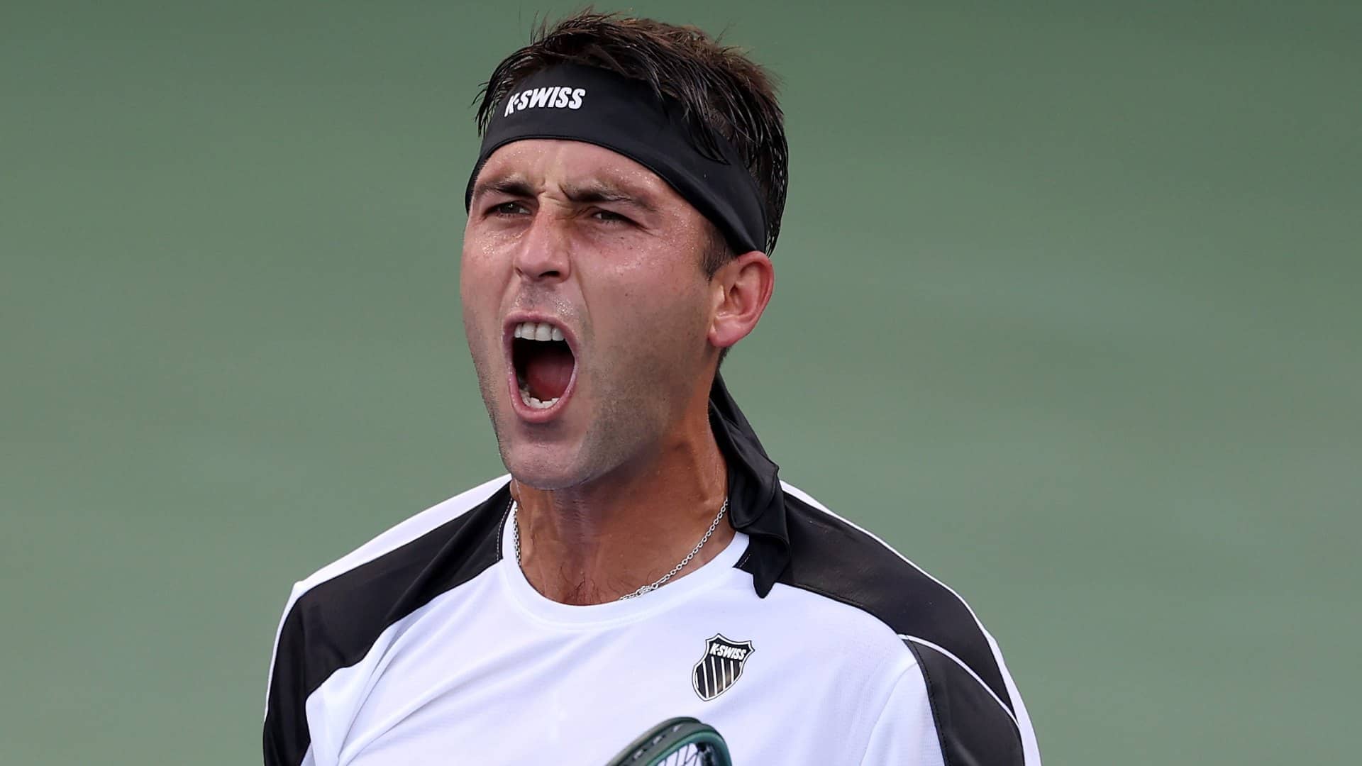 Tomás Etcheverry avanza por segunda vez en su carrera a la 4R de un Grand Slam