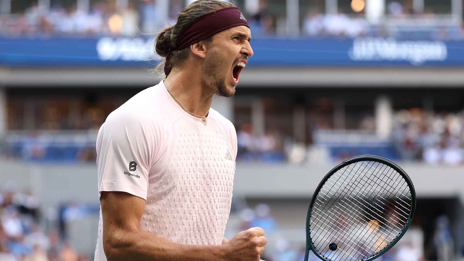 Alexander Zverev leads Karen Khachanov 7-3 in their Lexus ATP Head2Head series. 