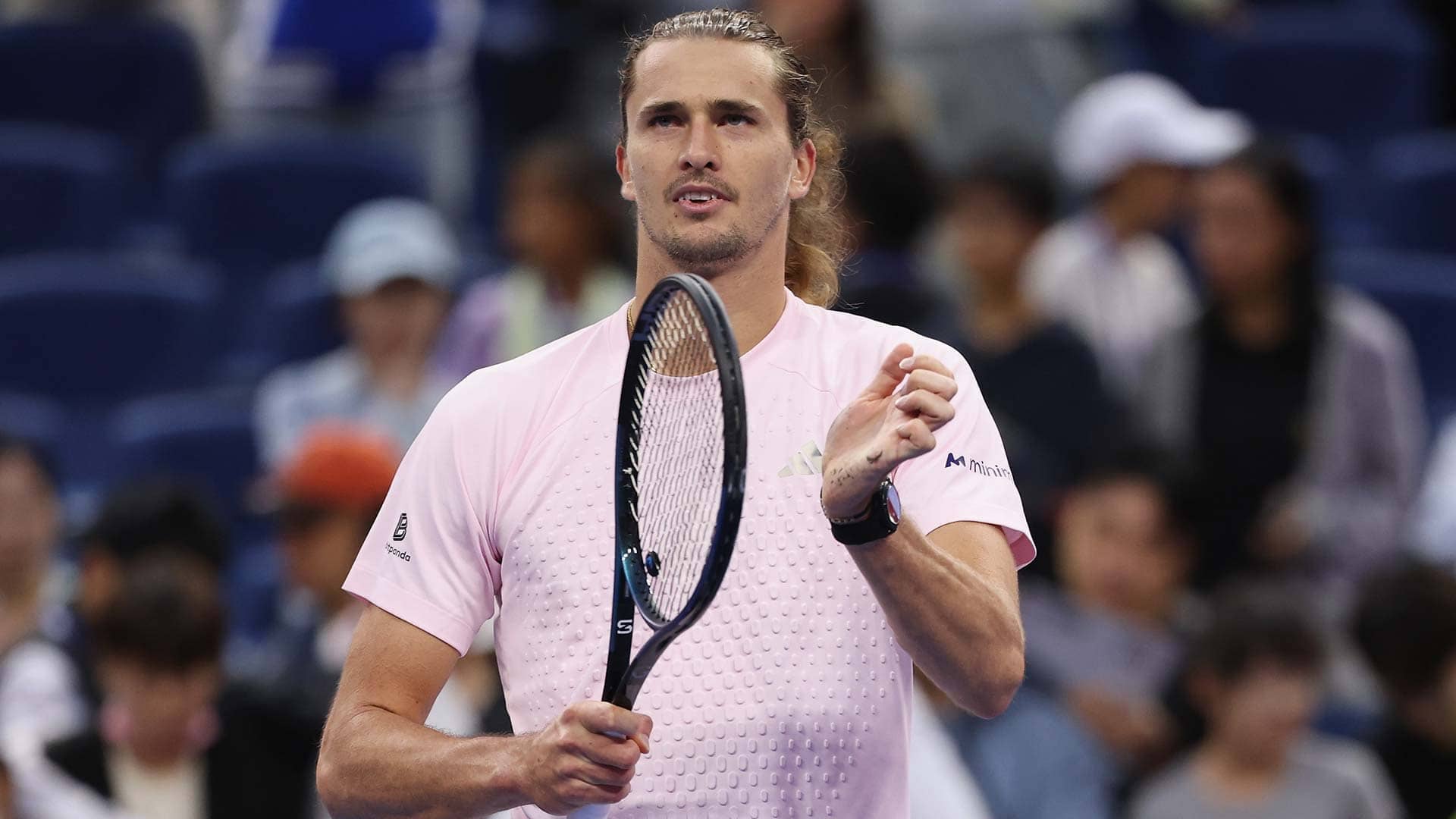 Zverev continues charge towards No. 1 with latest win in Beijing, Shang earns big victory