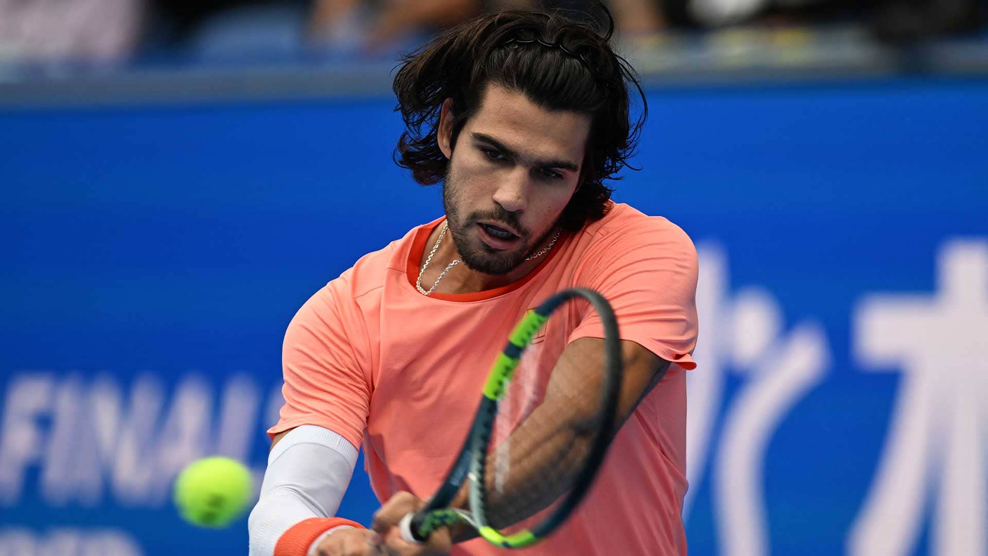 Alcaraz fends off 4 set points, then blitzes Arnaldi for Tokyo QF spot