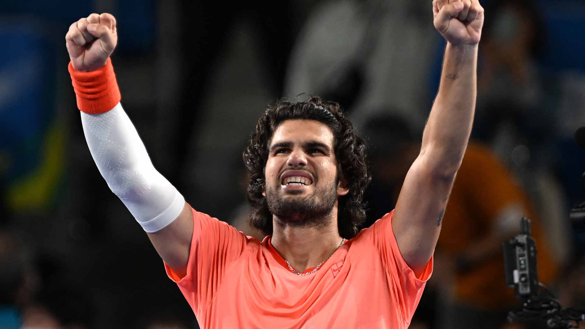 Alcaraz overcomes 16-point wobble to reach Tokyo final