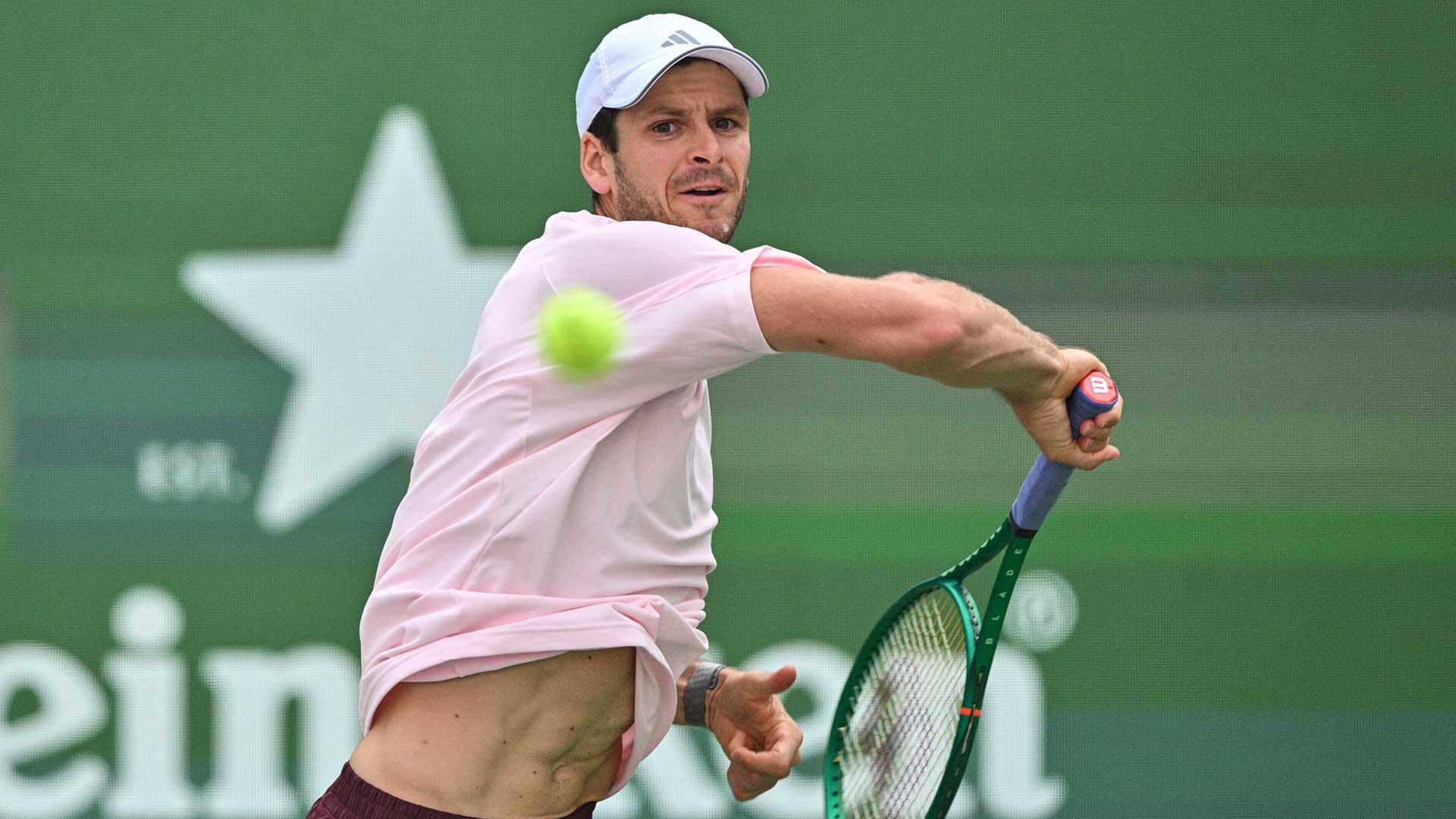 Hurkacz picks up where he left off in Shanghai, downs Djokovic in R2 upset