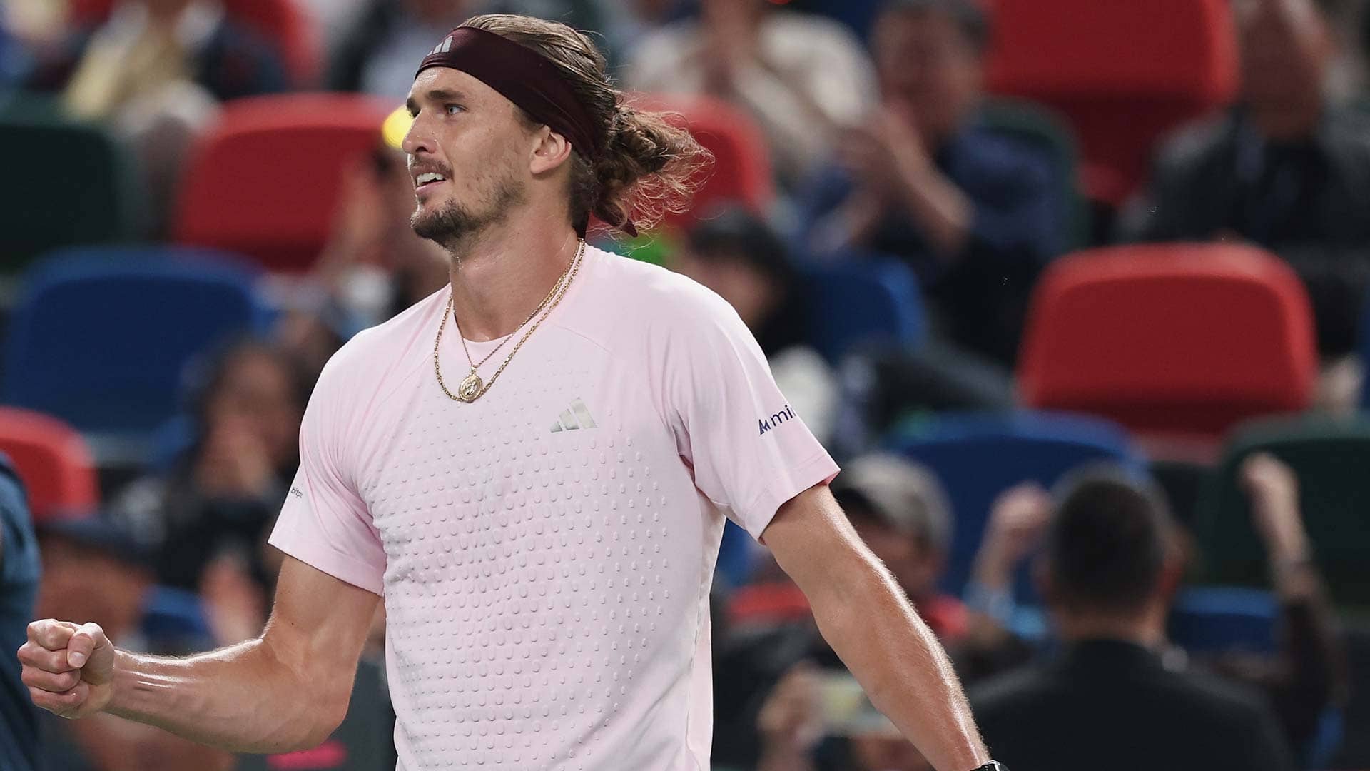 Zverev earns gutsy Bublik third-set tie-break win, reaches Shanghai QFs