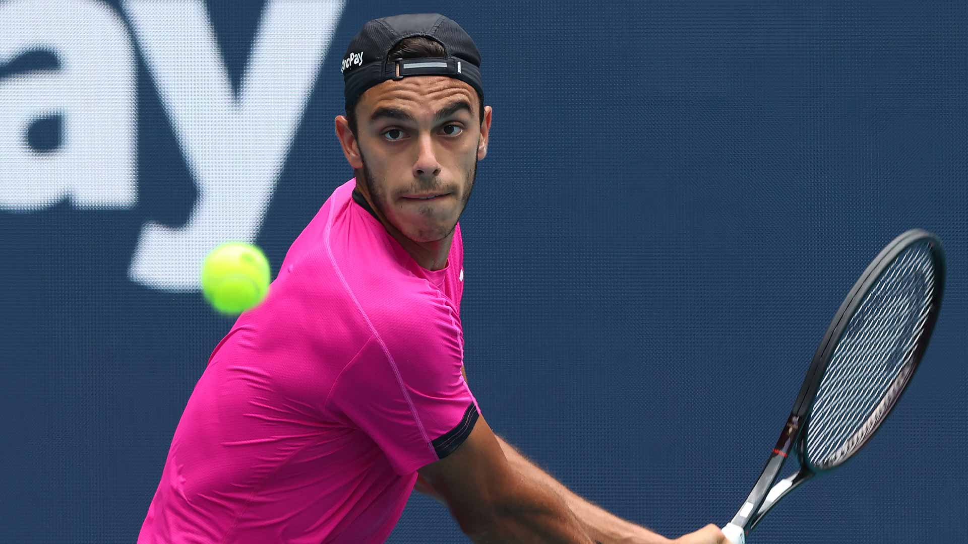<a href='https://www.atptour.com/en/players/francisco-cerundolo/c0au/overview'>Francisco Cerundolo</a> in action at the <a href='https://www.atptour.com/en/tournaments/miami/403/overview'>Miami Open presented by Itau</a> in 2022. 
