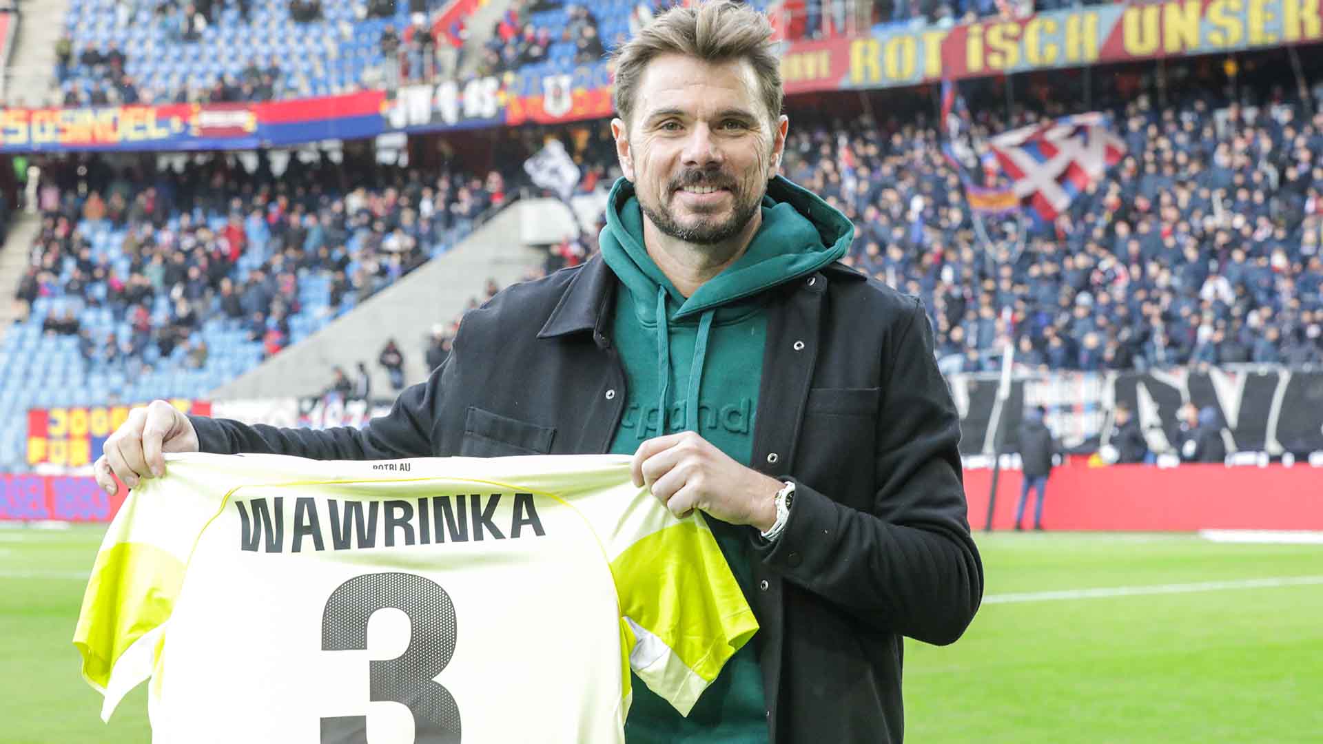 Wawrinka kicks off farewell week with FC Basel visit