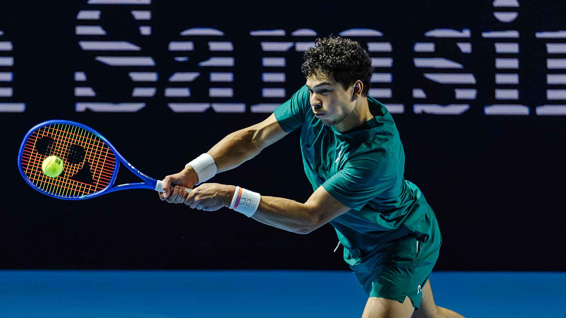 Shelton blasts 44 aces to survive R1 Basel scare
